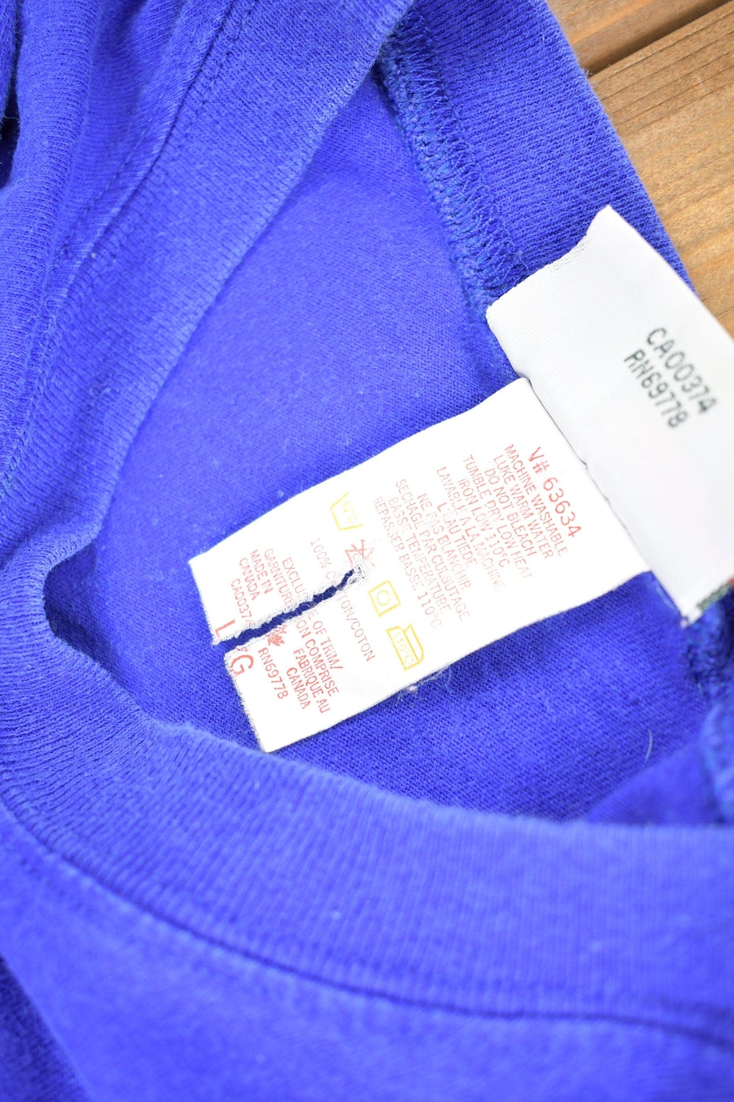 Vintage 1990s Skateboarding Wolf Graphic T Shirt Men's Large