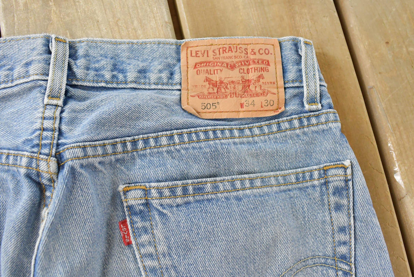 Vintage 2000s Levi's 505 Regular Fit Denim Jeans Men's 33 x 28.5