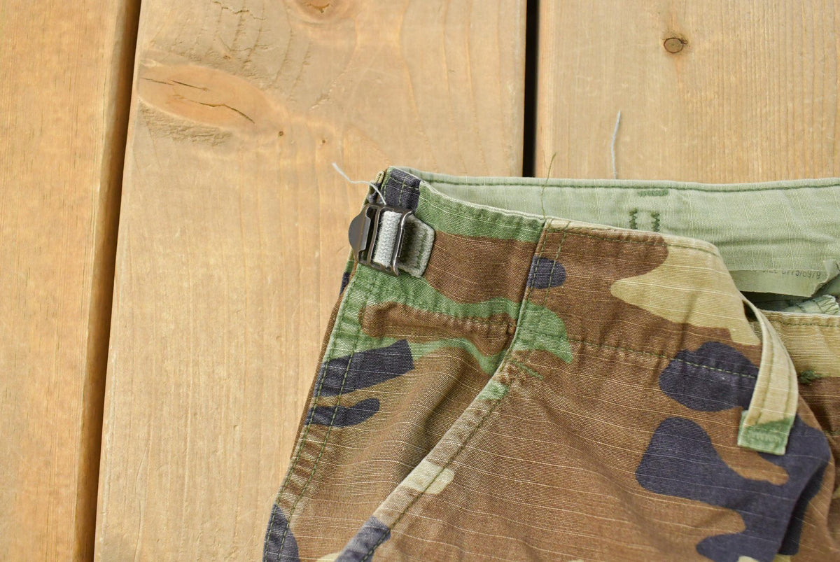 Vintage 2000s Army Woodland Camouflage Cargo Pants Men's 30 x 28