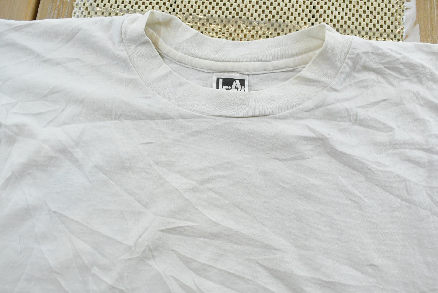 Vintage 1990s LA Sports Wear Blank White American Flag Sleeves T-Shirt Men's L