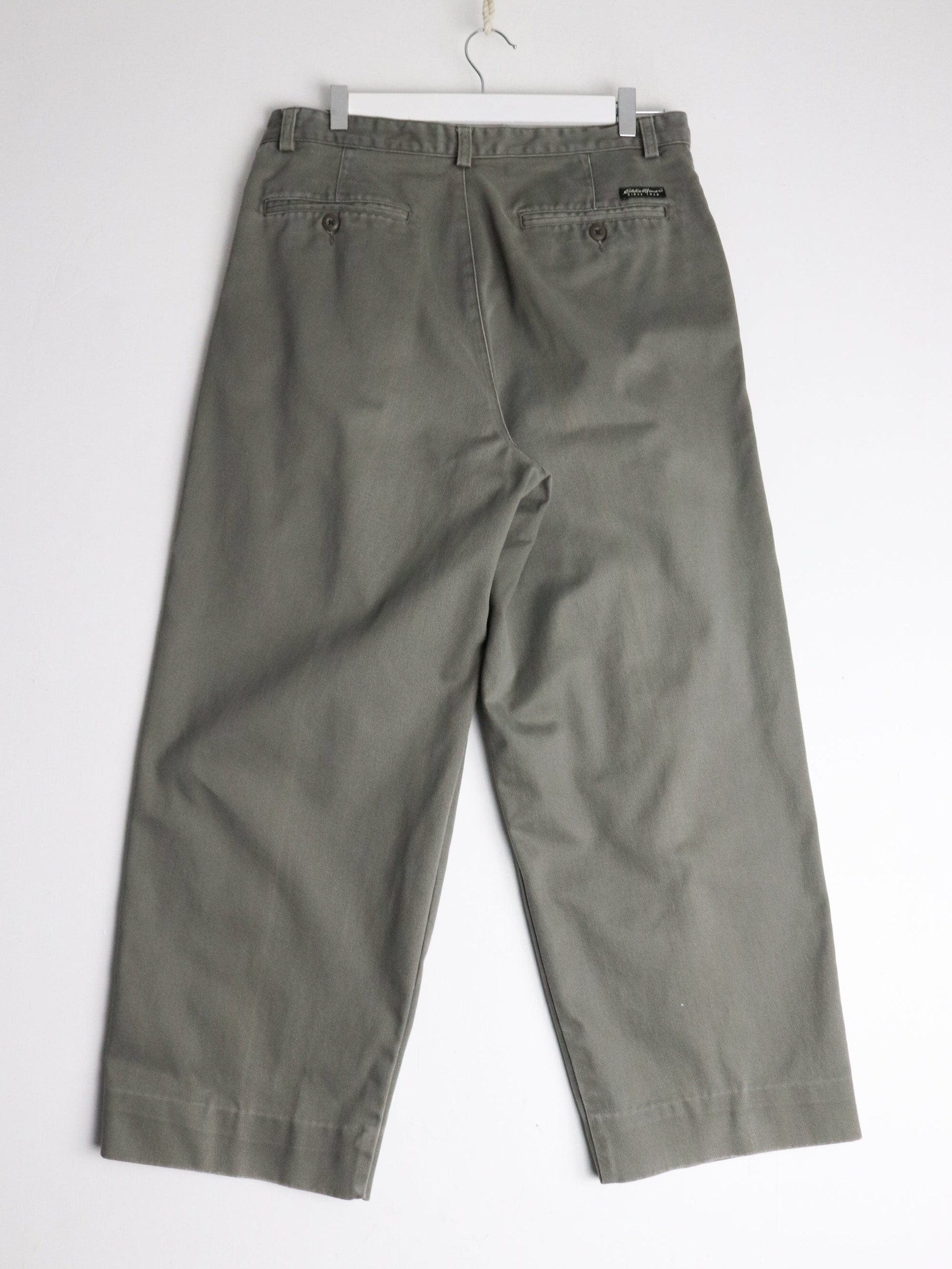 Eddie Bauer Pants Vintage Eddie Bauer Pants Fits Mens 34 x 36 Green Chino