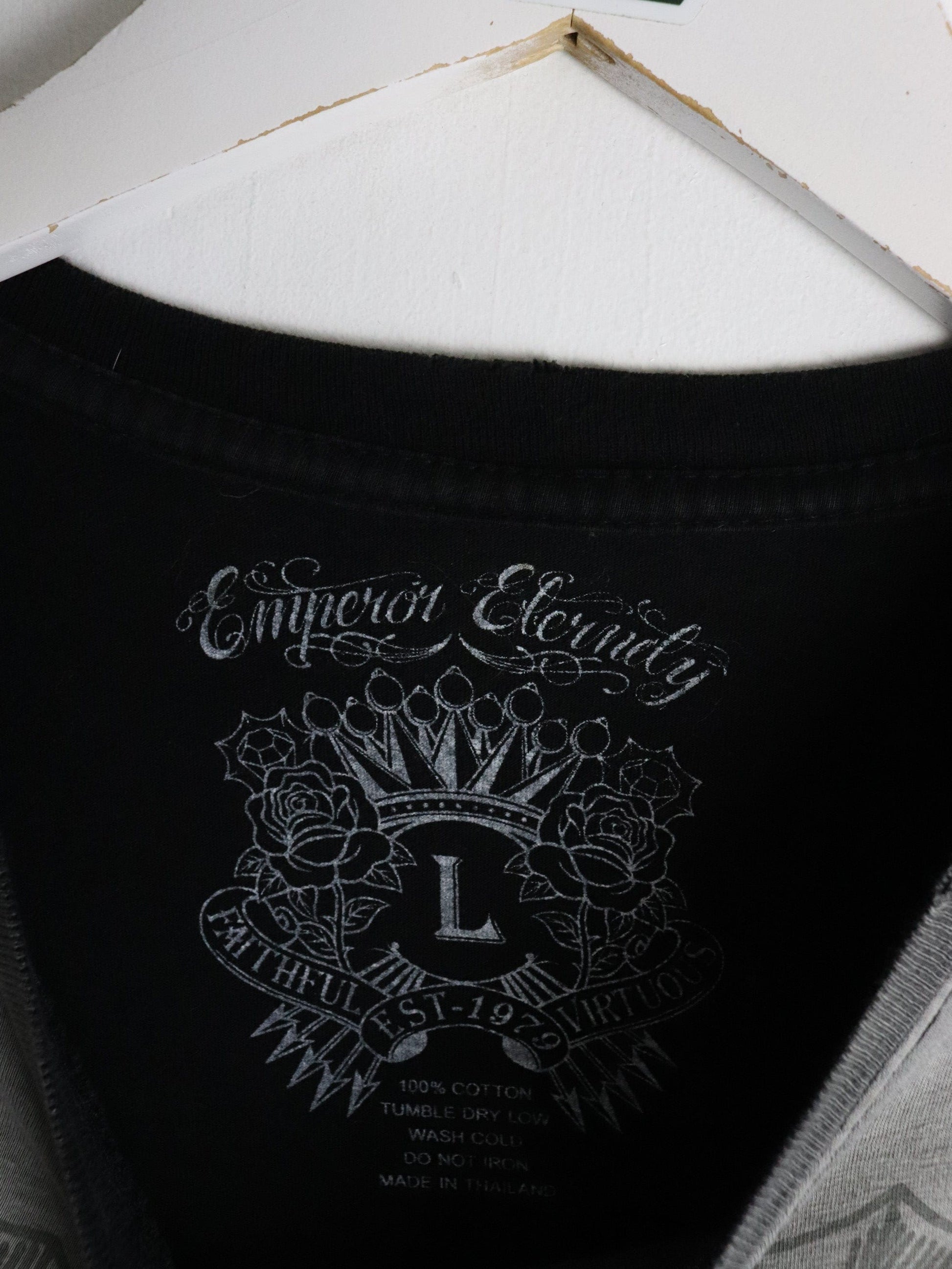 Emperor Eternity T Shirt Mens Large Grey Rhinestones from propervintagecanada