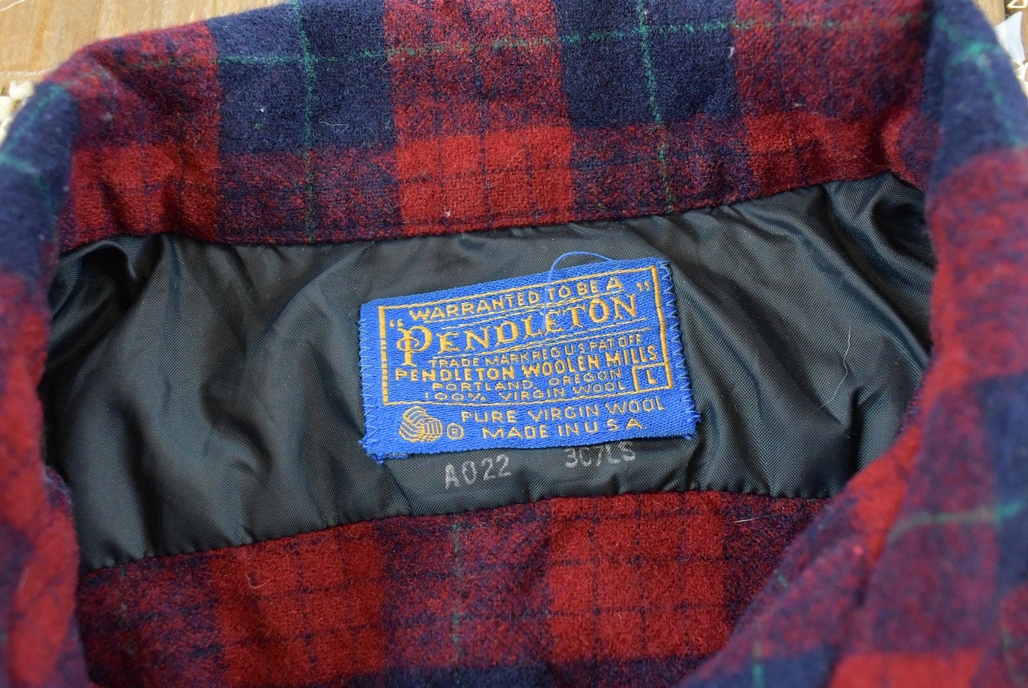 Vintage 1970s Pendleton Wool Flannel Board Shirt Men's M / Loop Collar True Vintage / 70s Robinson Dress Tartan / Made in USA