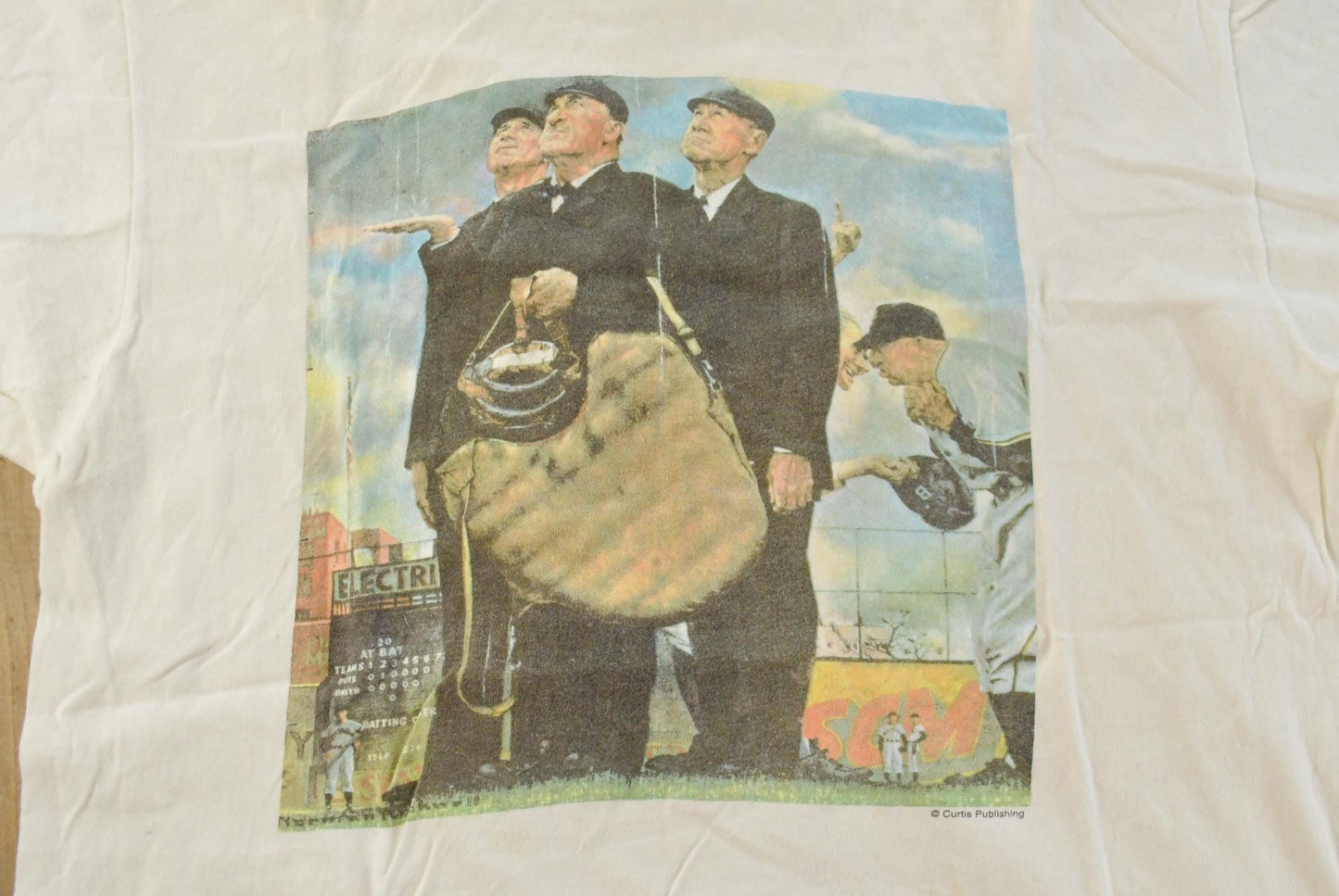 Vintage 1990's Norman Rockwell Tough Call Art T-Shirt Men's L