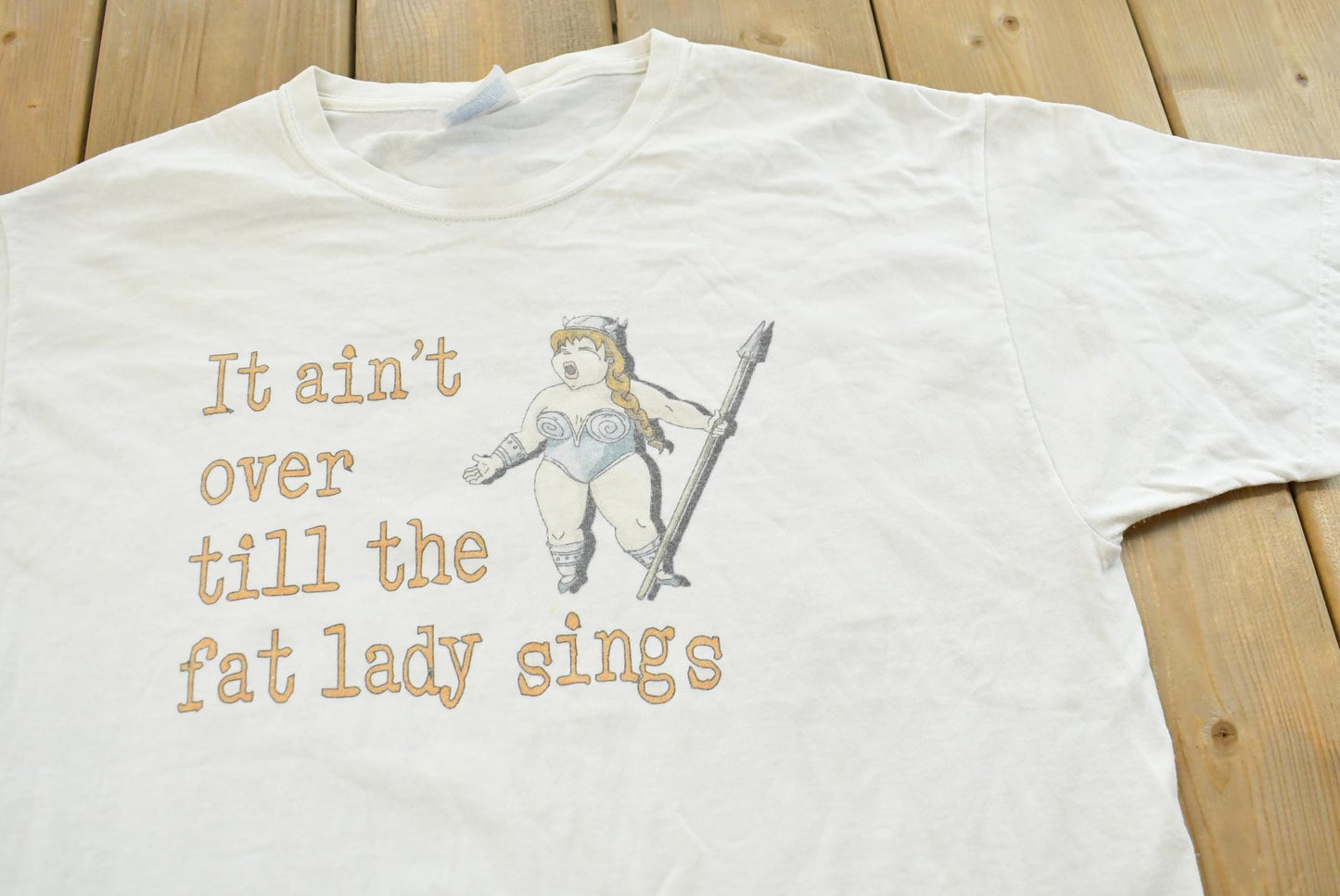 Vintage 2000s It Ain't Over Till the Fat Lady Sings Opera T-Shirt Mens Large