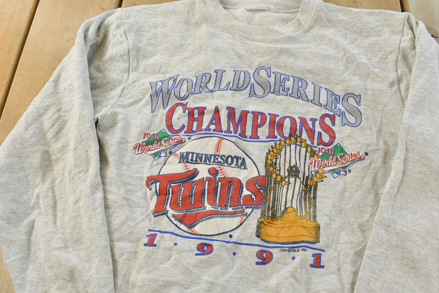 Vintage 1991 Minnesota Twins World Series Champions Crewneck Sweatshirt ��� 90s Baseball Sportswear