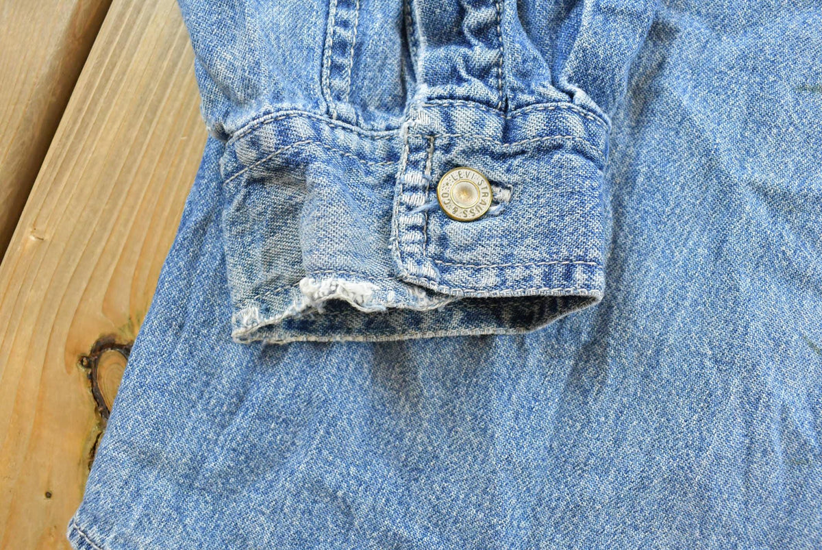 Vintage 1990s Distressed Levis Red Tab Denim Heavyweight Button Up Shirt Men's XL