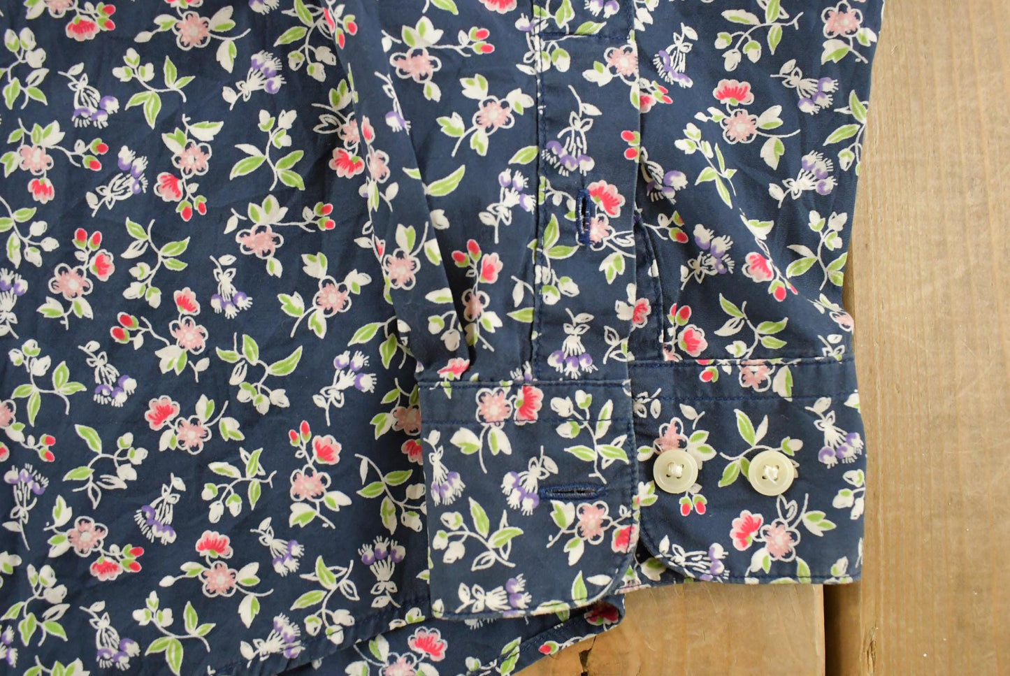 Vintage 1990s Eddie Bauer Floral Button Up Shirt Women's M