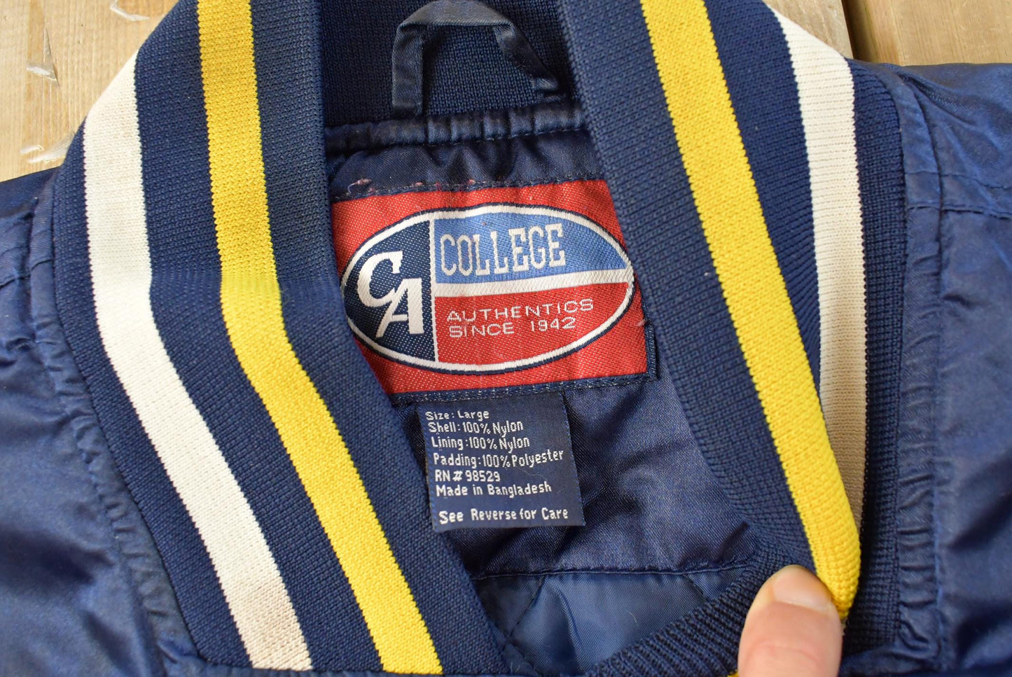 Vintage 2000s University of Michigan Wolverines Nylon Satin Bomber Jacket Men's XL