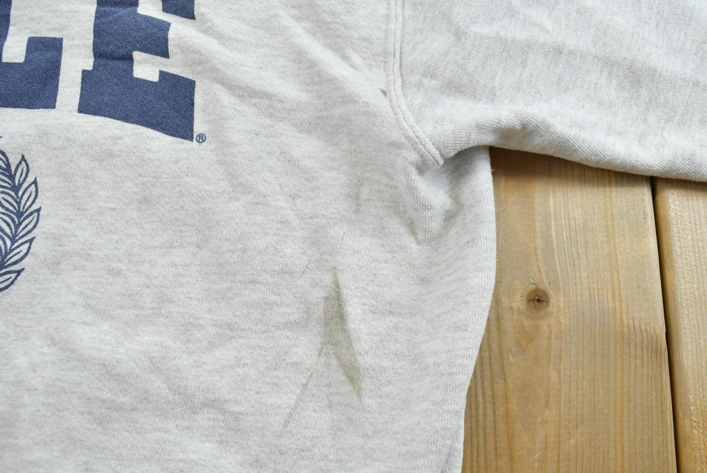 Vintage 2000s Yale University Crewneck Sweatshirt Men's M / 00s Collegiate Sweater / Bulldogs / Ivy League / Y2K Streetwear