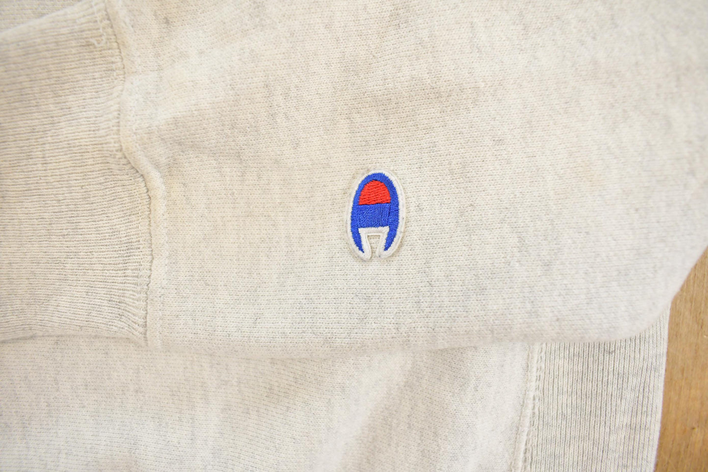 Vintage Y2K Champion Reverse Weave Newport Rhode Island Travel Crewneck Sweatshirt Men's M