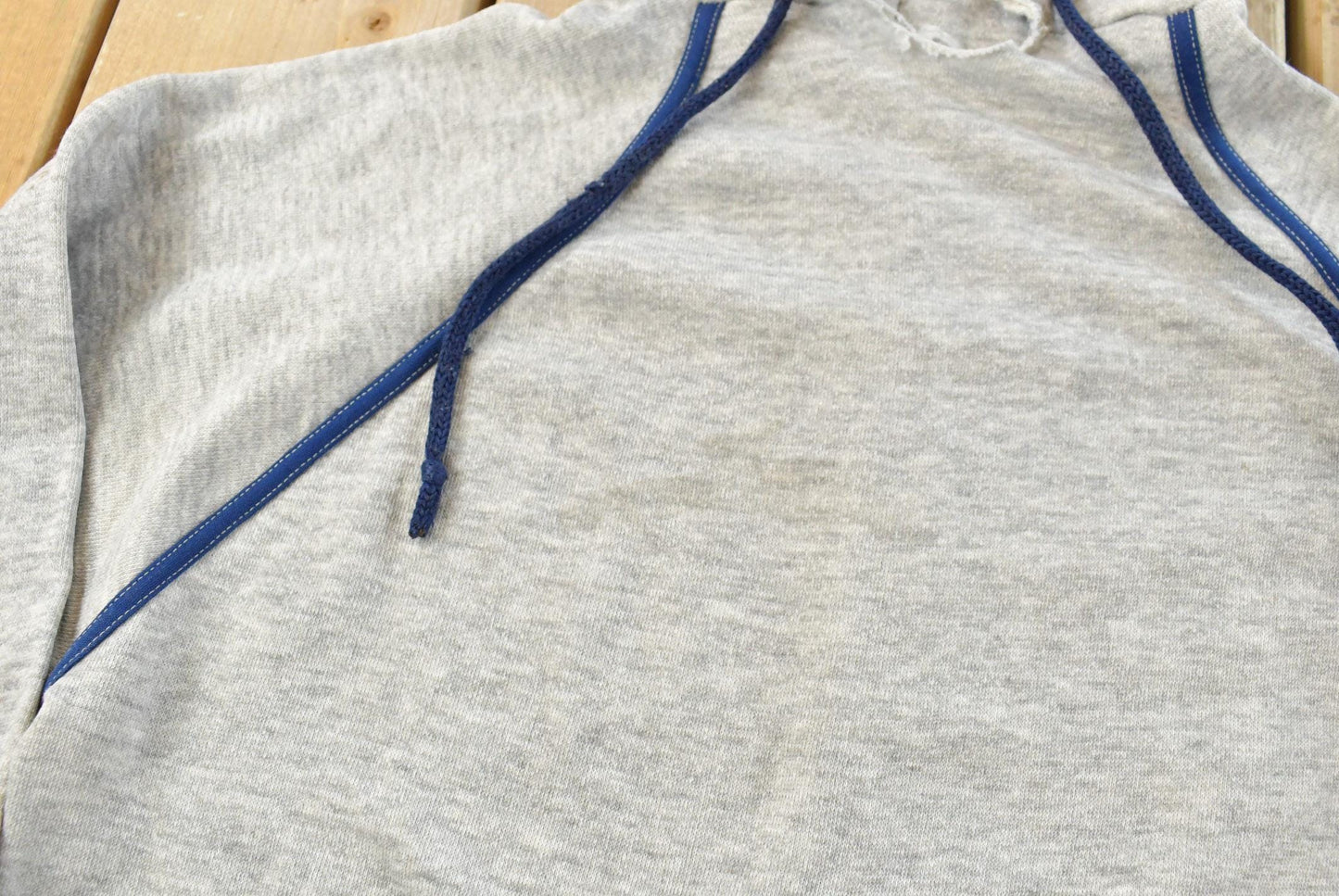 Vintage 1980s Streetwear Blank Raglan Hoodie Sweatshirt Men's M