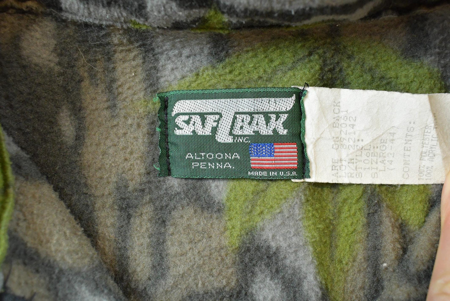 Vintage 1980s SafTBak Trebark RealTree Full Zip Fleece Sweater Men's M / Made in USA / 80s Streetwear