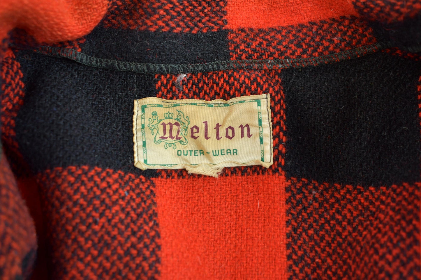 Vintage 1950s Buffalo Plaid Wool Button Up Shirt Back Vent Men's Large