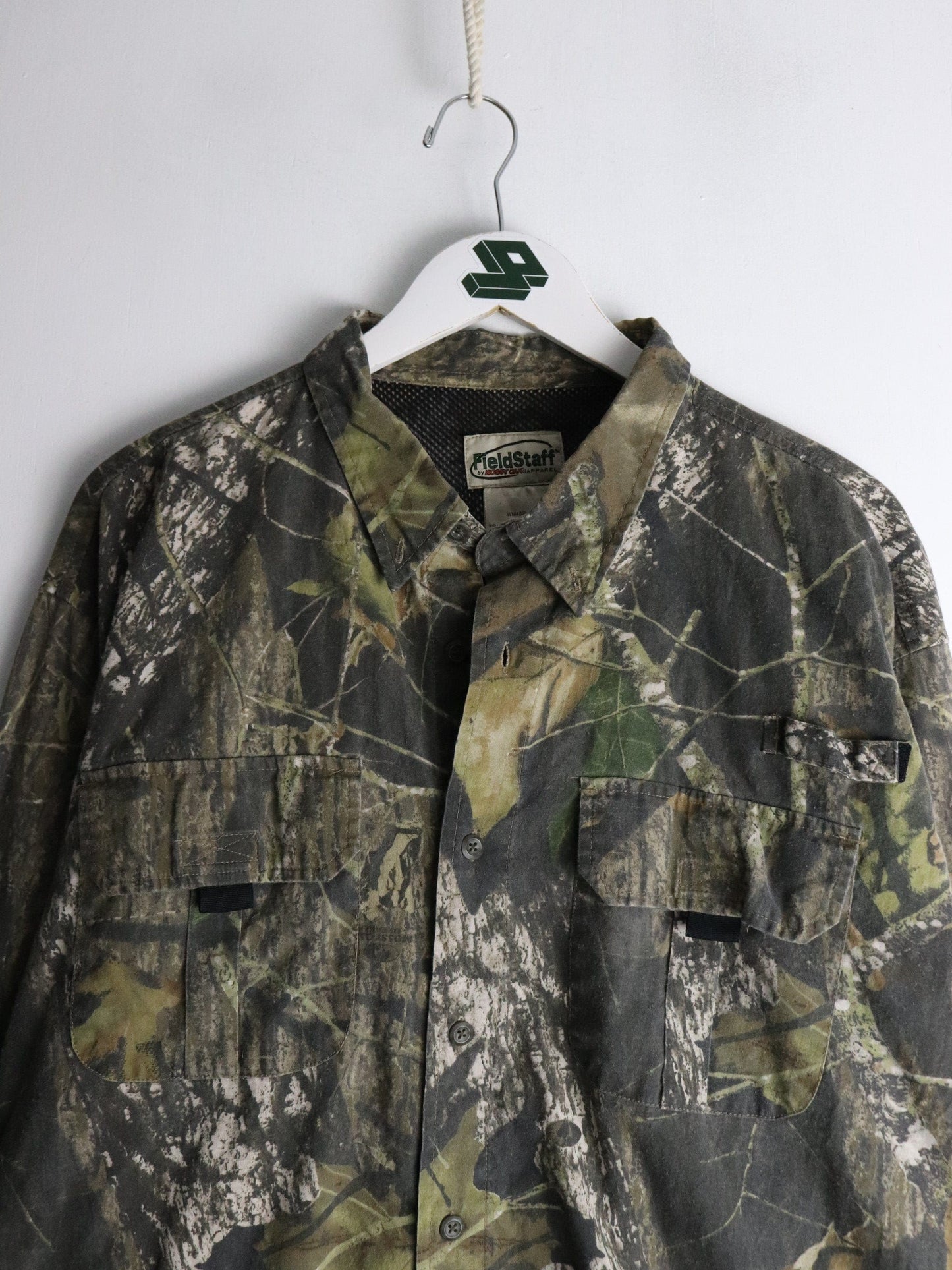 Field Staff Shirt Mens XL Brown Tree Camo Button Up from propervintagecanada