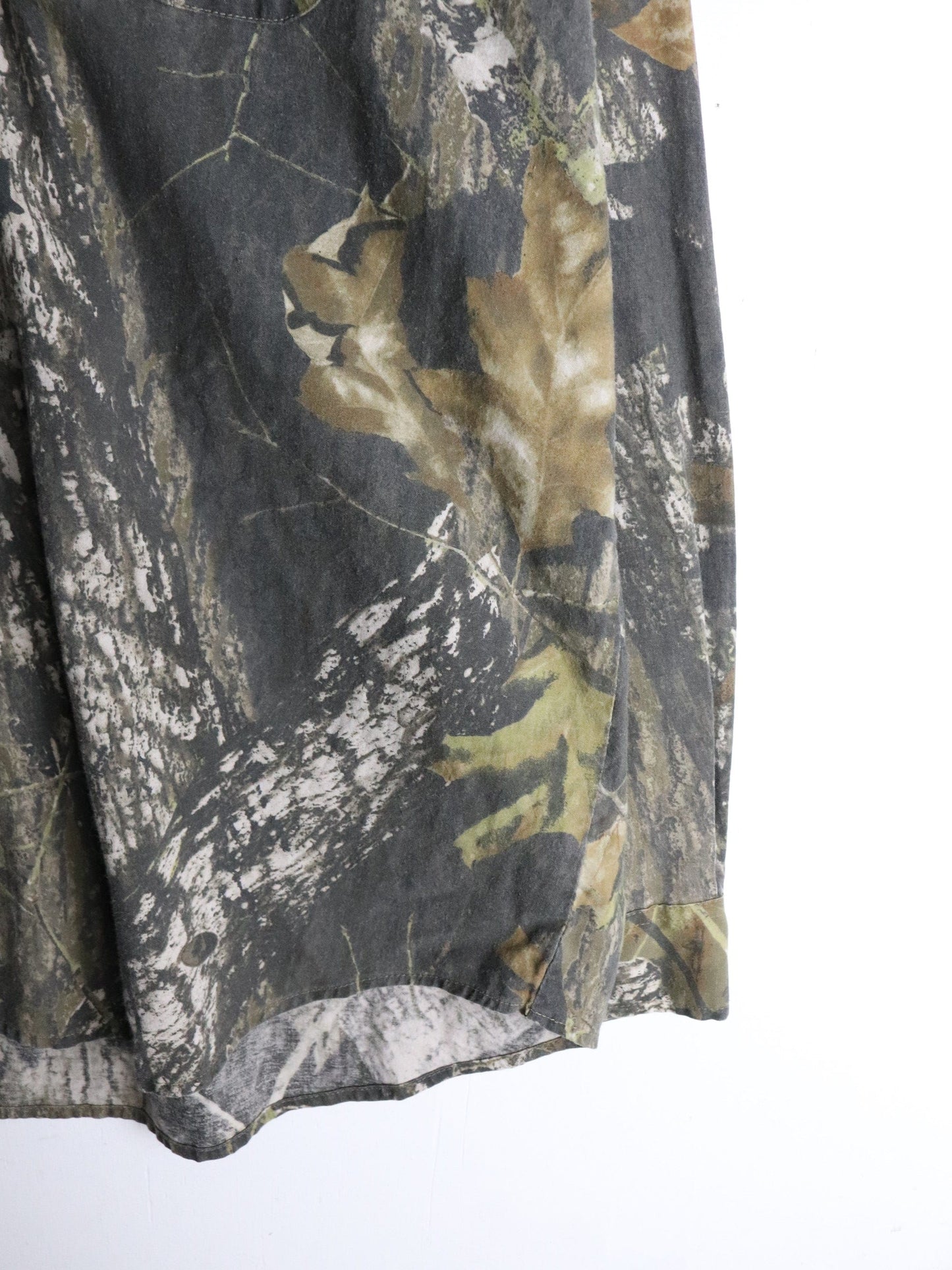 Field Staff Shirt Mens XL Brown Tree Camo Button Up from propervintagecanada