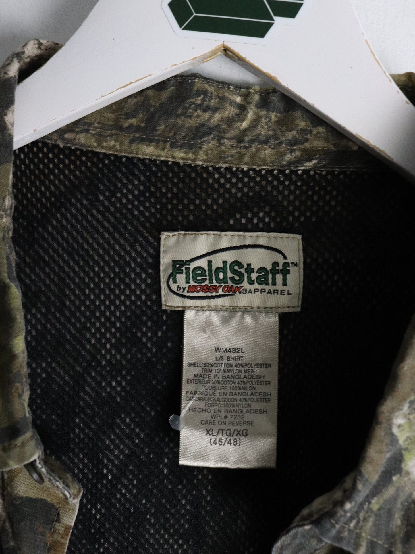 Field Staff Shirt Mens XL Brown Tree Camo Button Up from propervintagecanada