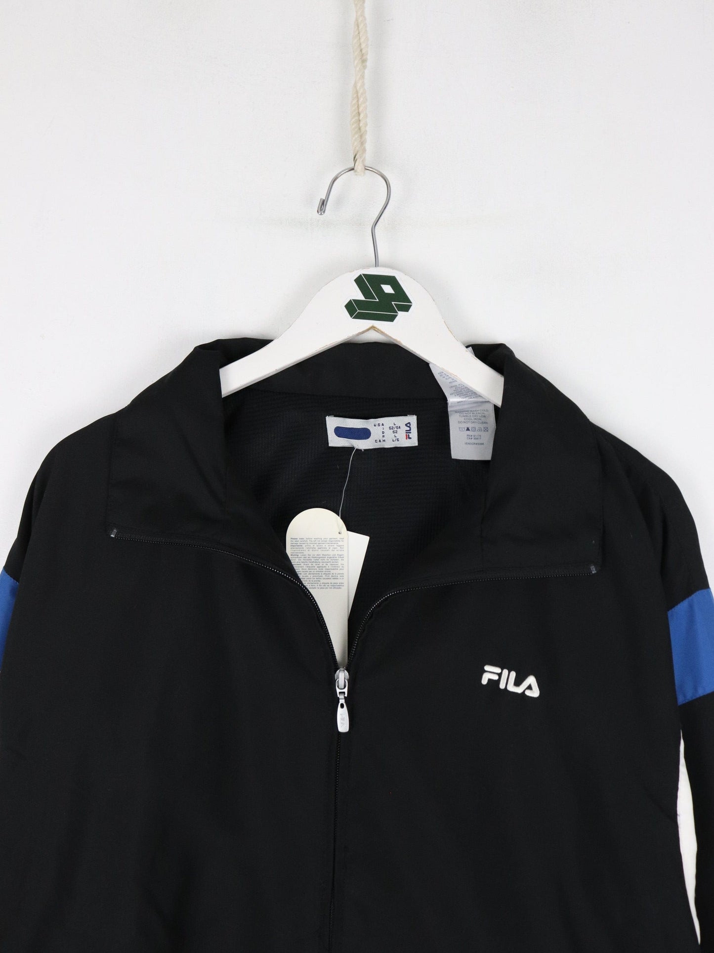 Fila Windbreakers Fila Windbreaker Mens Large Black Jacket