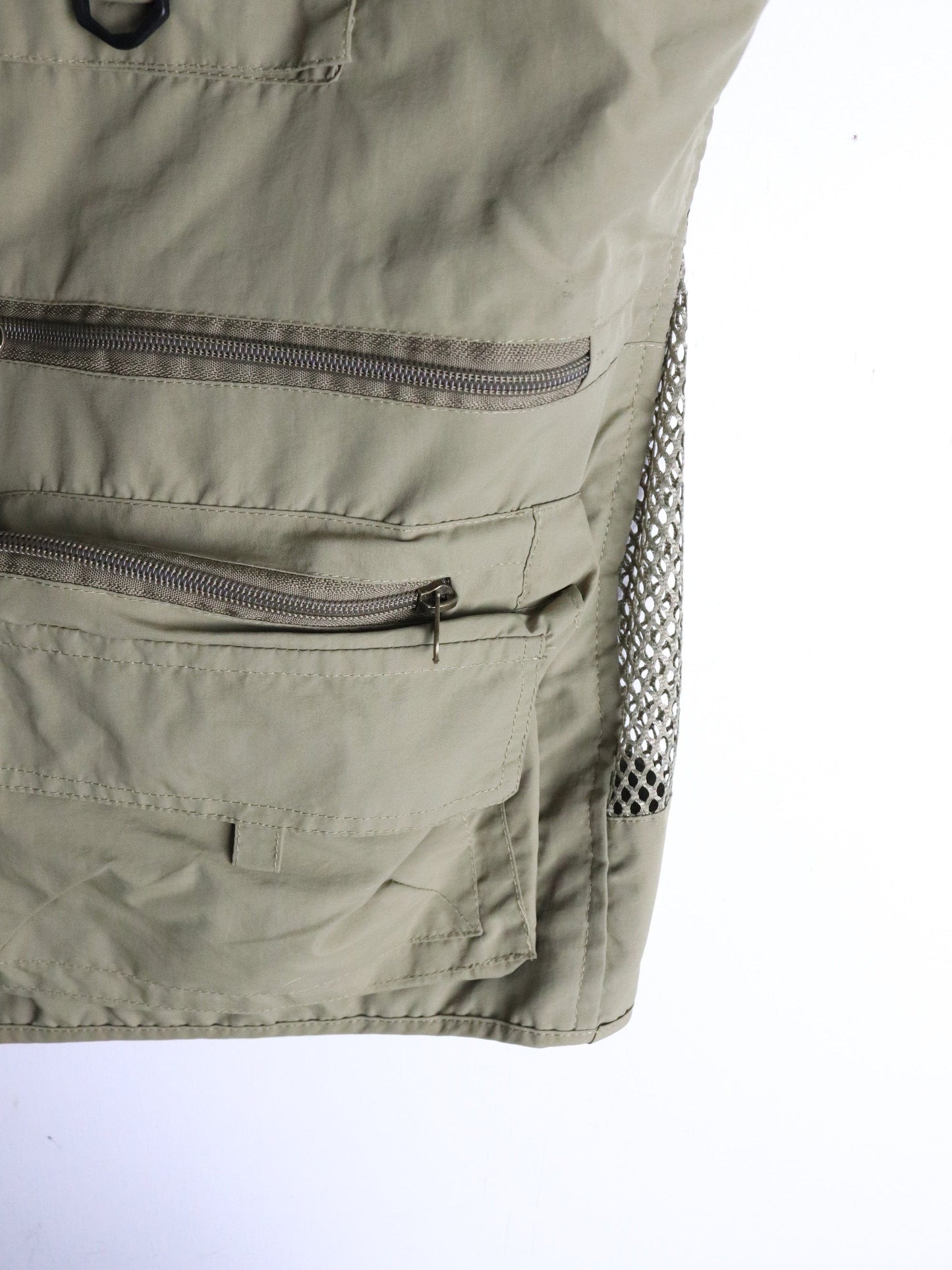 Fishing Vest Fits Mens 2XL Beige Outdoors from propervintagecanada