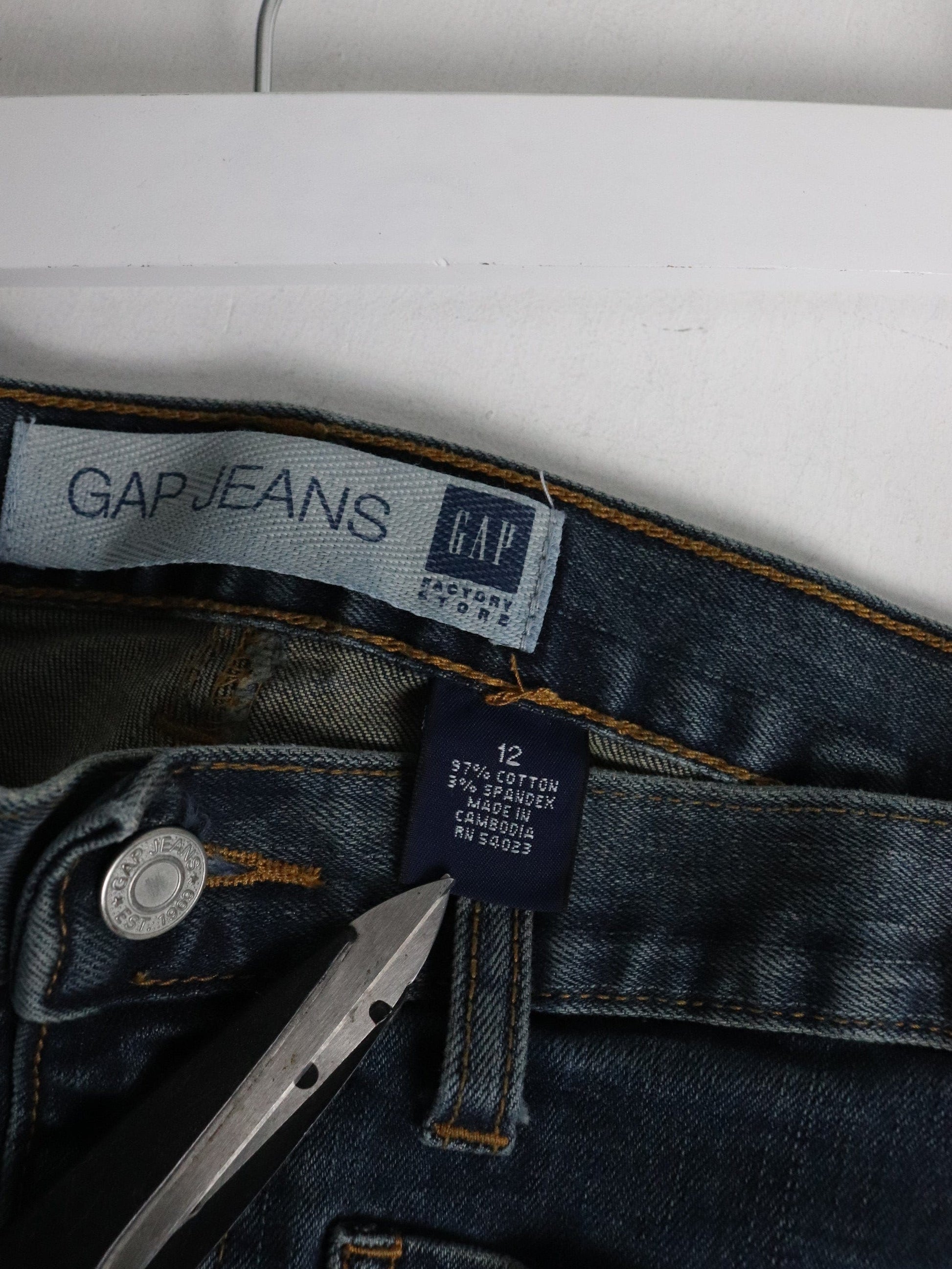 Gap Pants Womens 12 Blue Denim Jeans