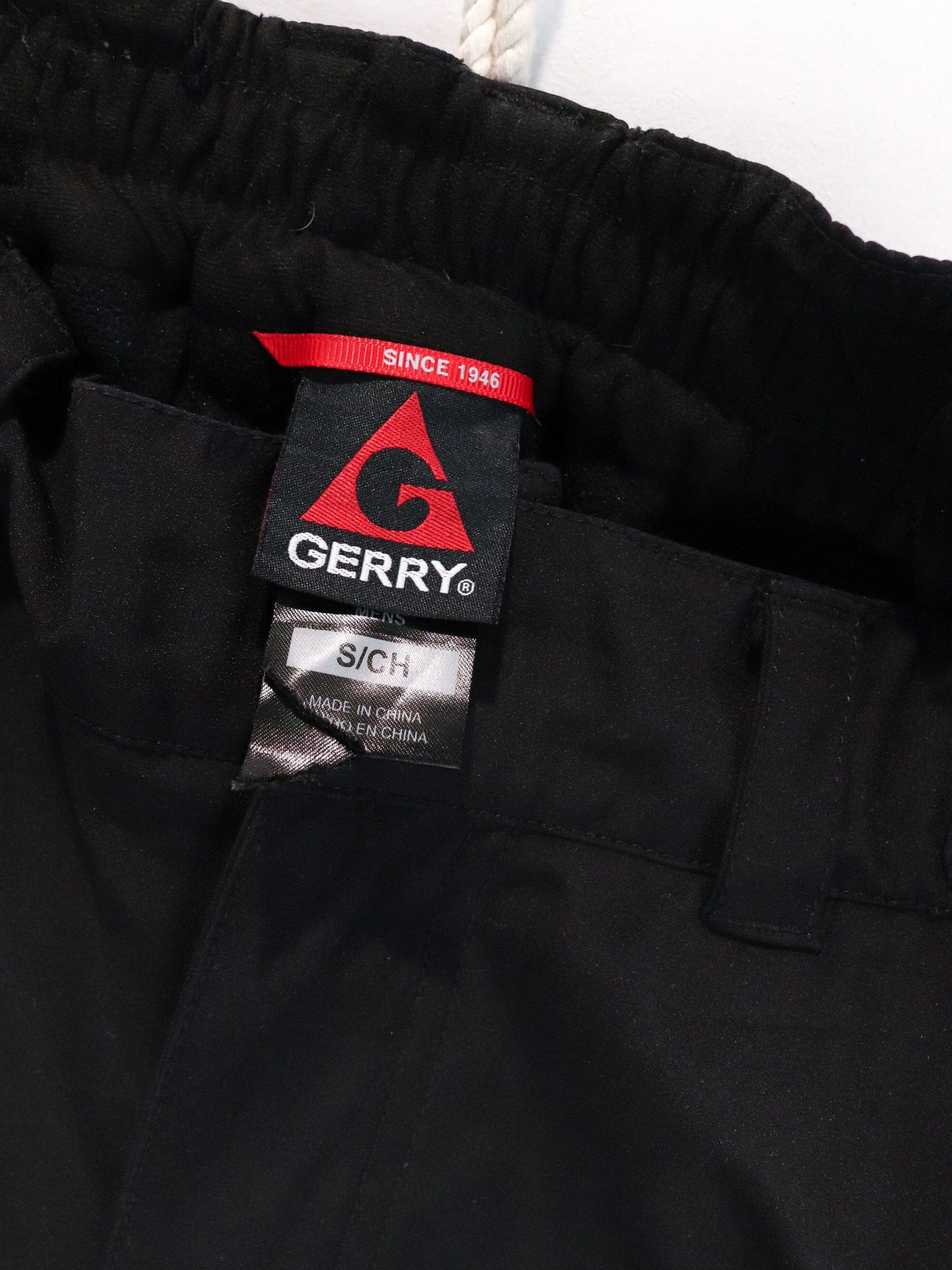 Gerry Pants Mens Small Black Ski from propervintagecanada