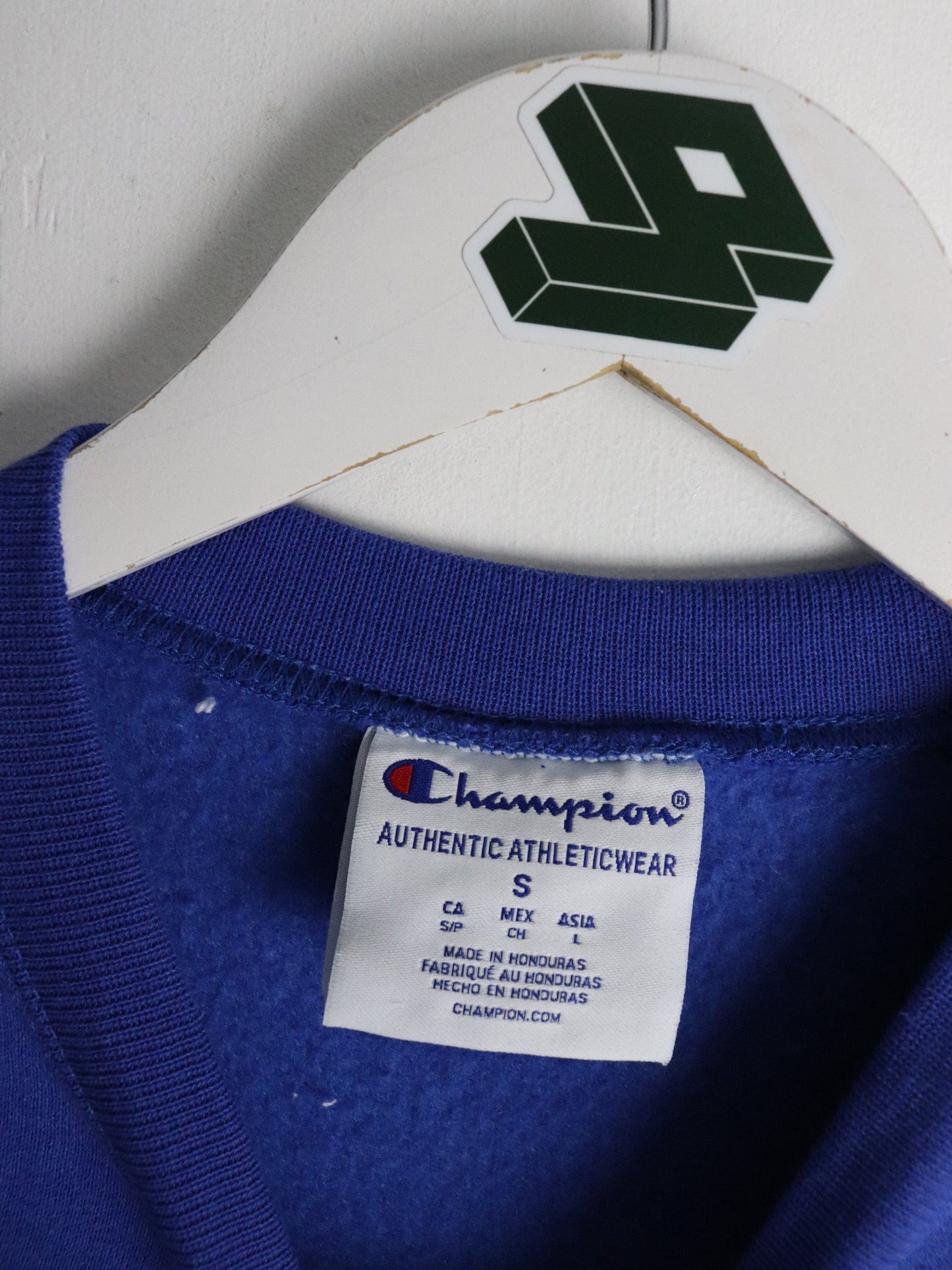 Grand Valley State University Sweatshirt Mens Small Blue College from propervintagecanada