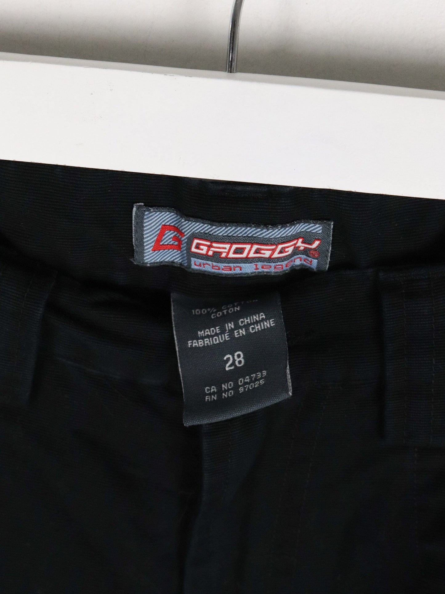Groggy Pants Mens 29 Black from propervintagecanada