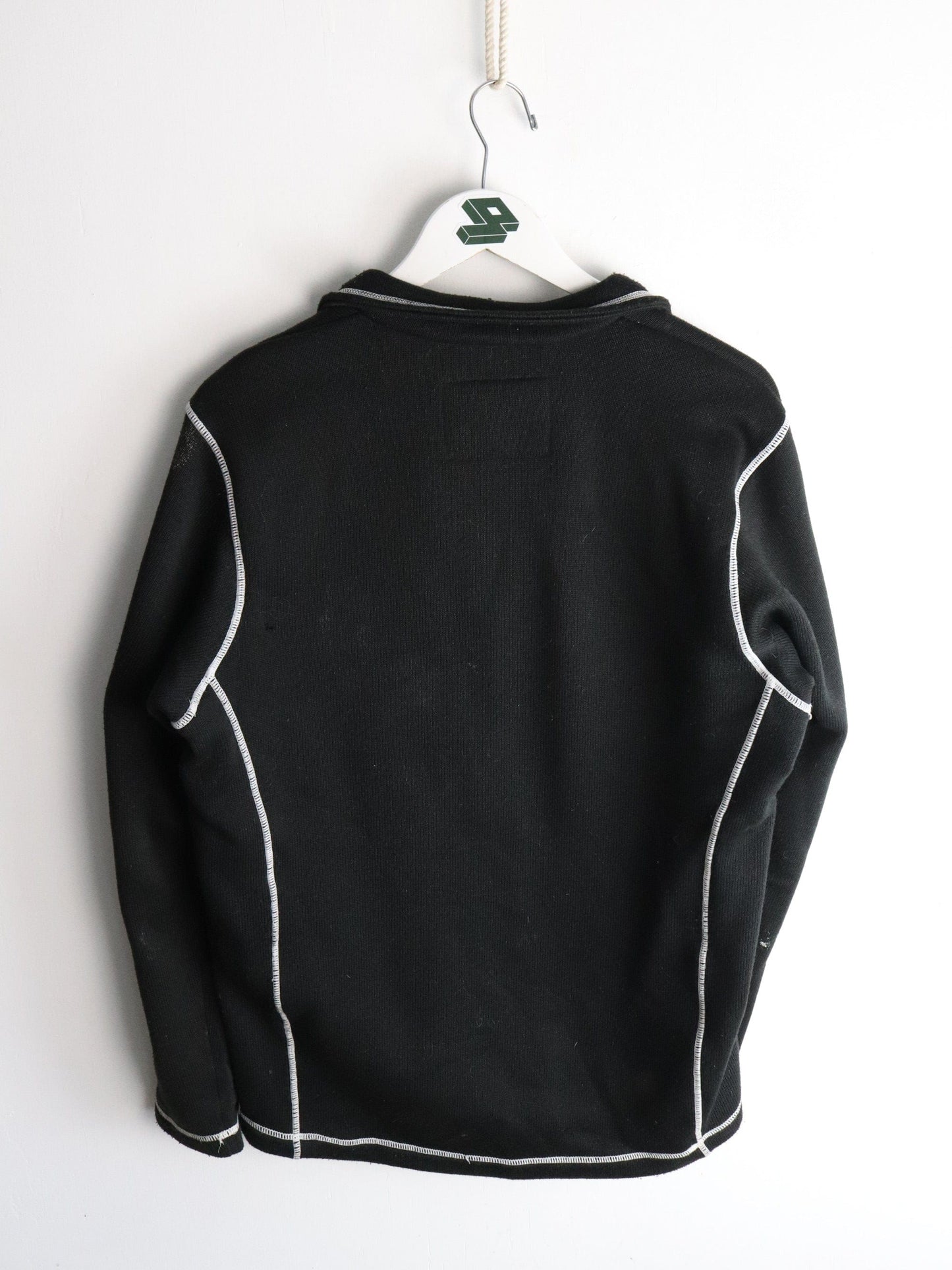 Helly Hansen Sweater Mens Large Black from propervintagecanada