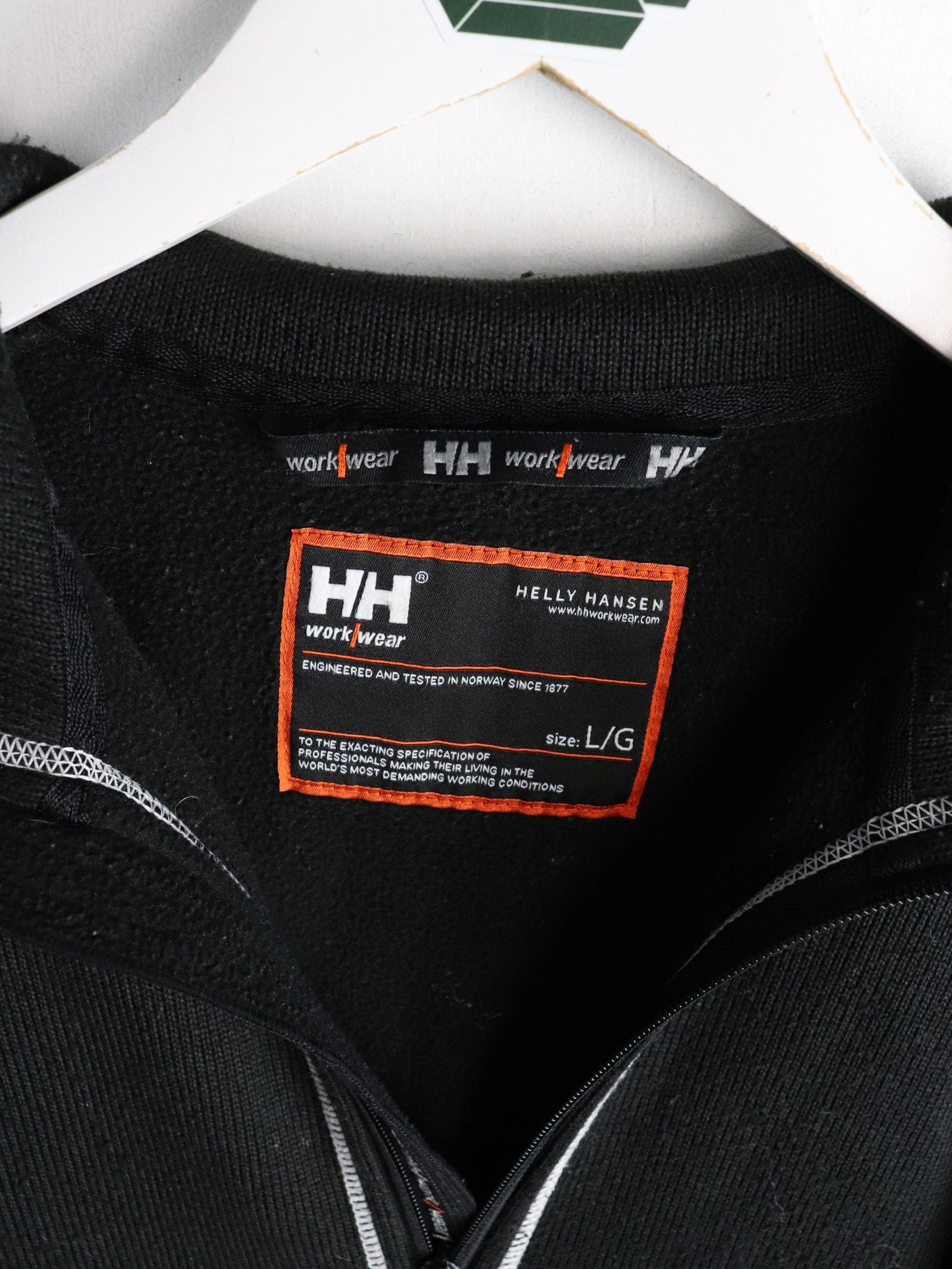 Helly Hansen Sweater Mens Large Black from propervintagecanada