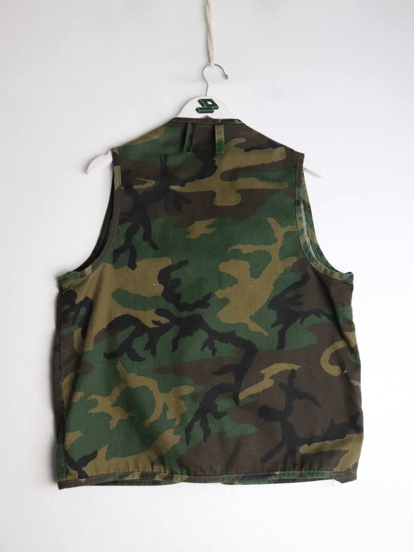 Hunting Vest Mens Medium Green Camo from propervintagecanada