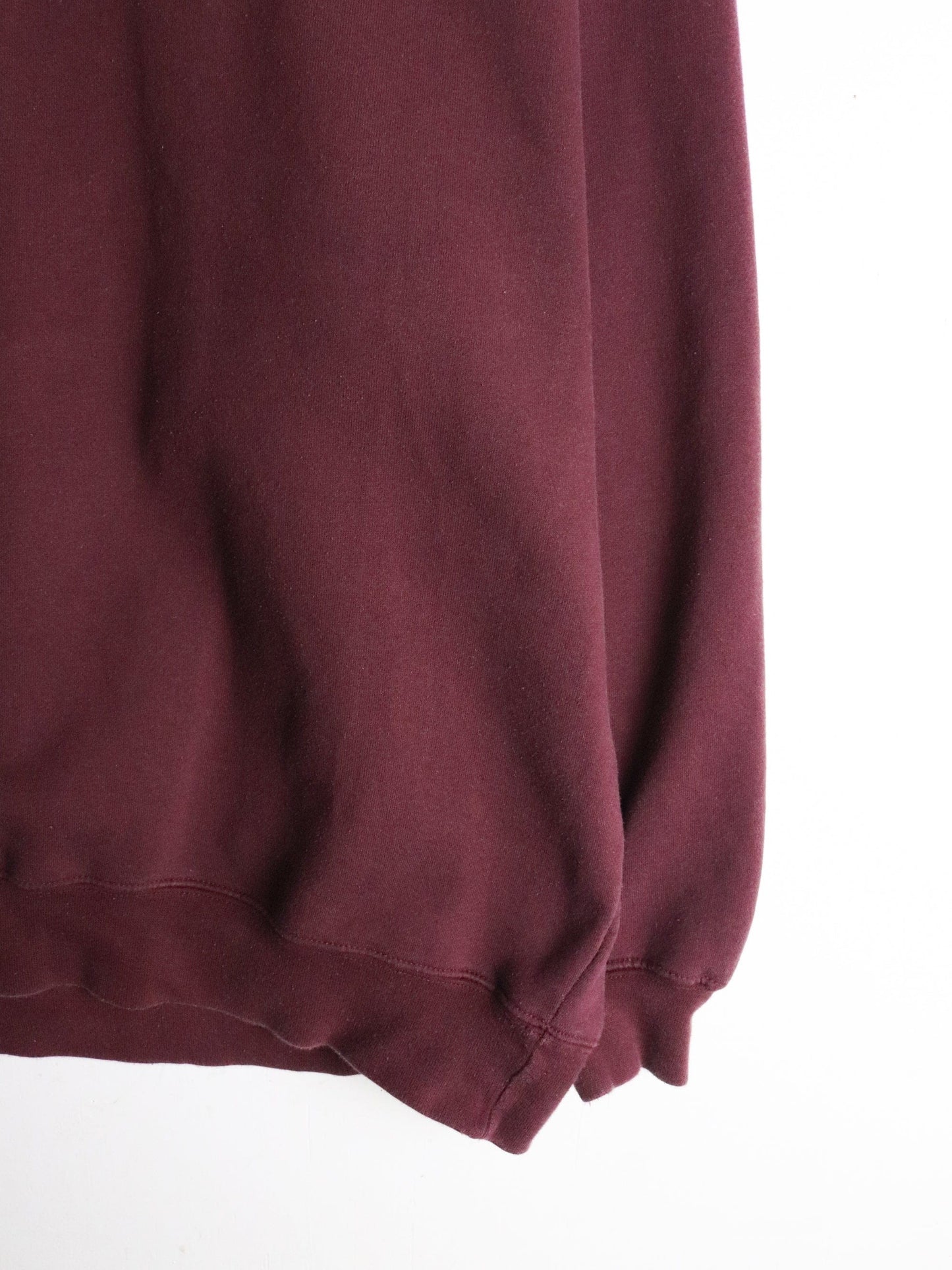 IUP Sweatshirt Mens Large Red College from propervintagecanada