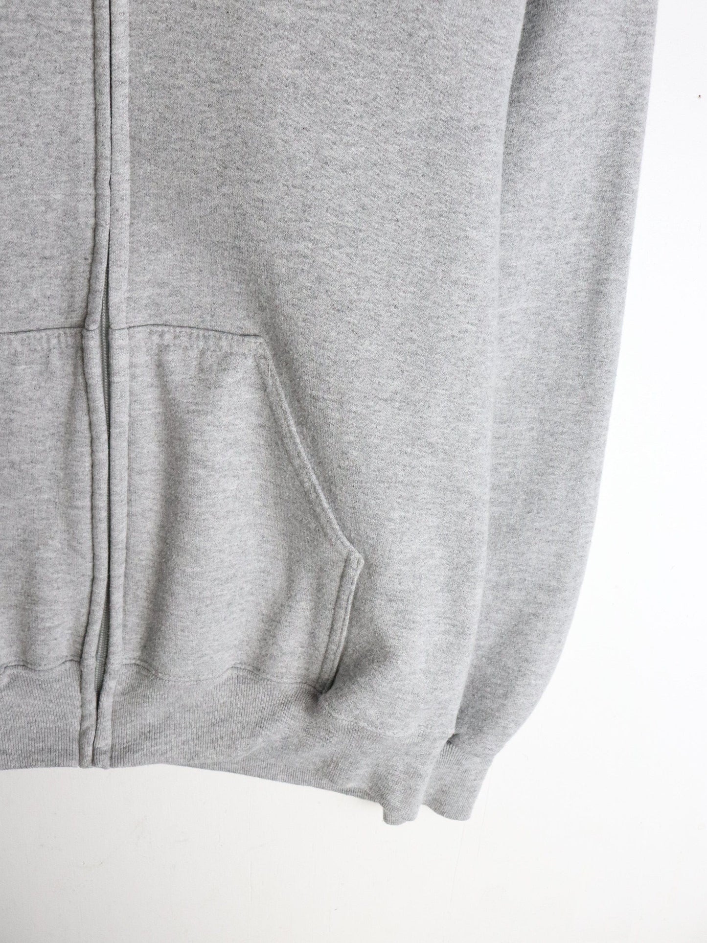 IUP Sweatshirt Mens Small Grey Hoodie from propervintagecanada