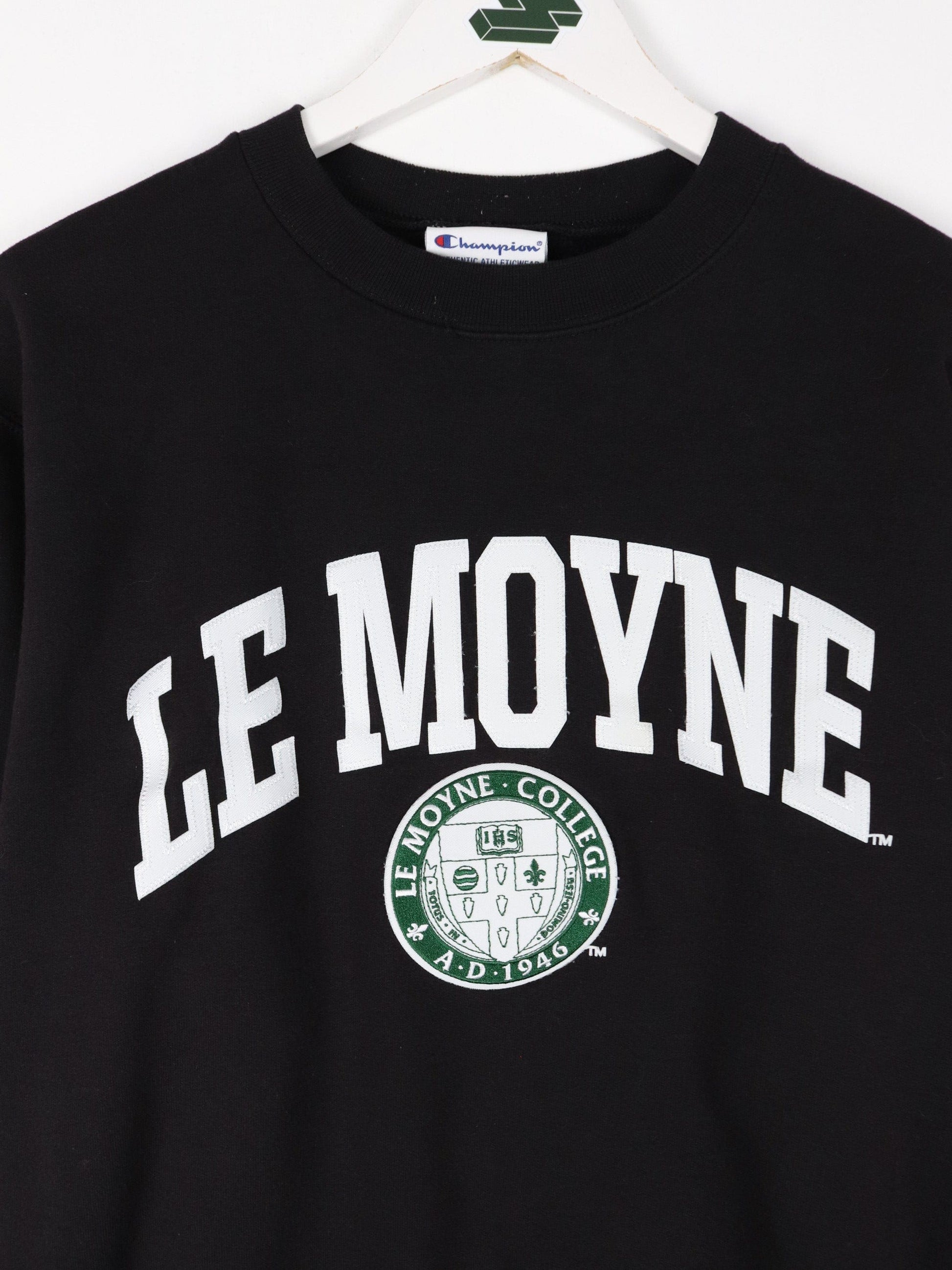 Le Moyne Sweatshirt Mens Small Black College Champion from propervintagecanada