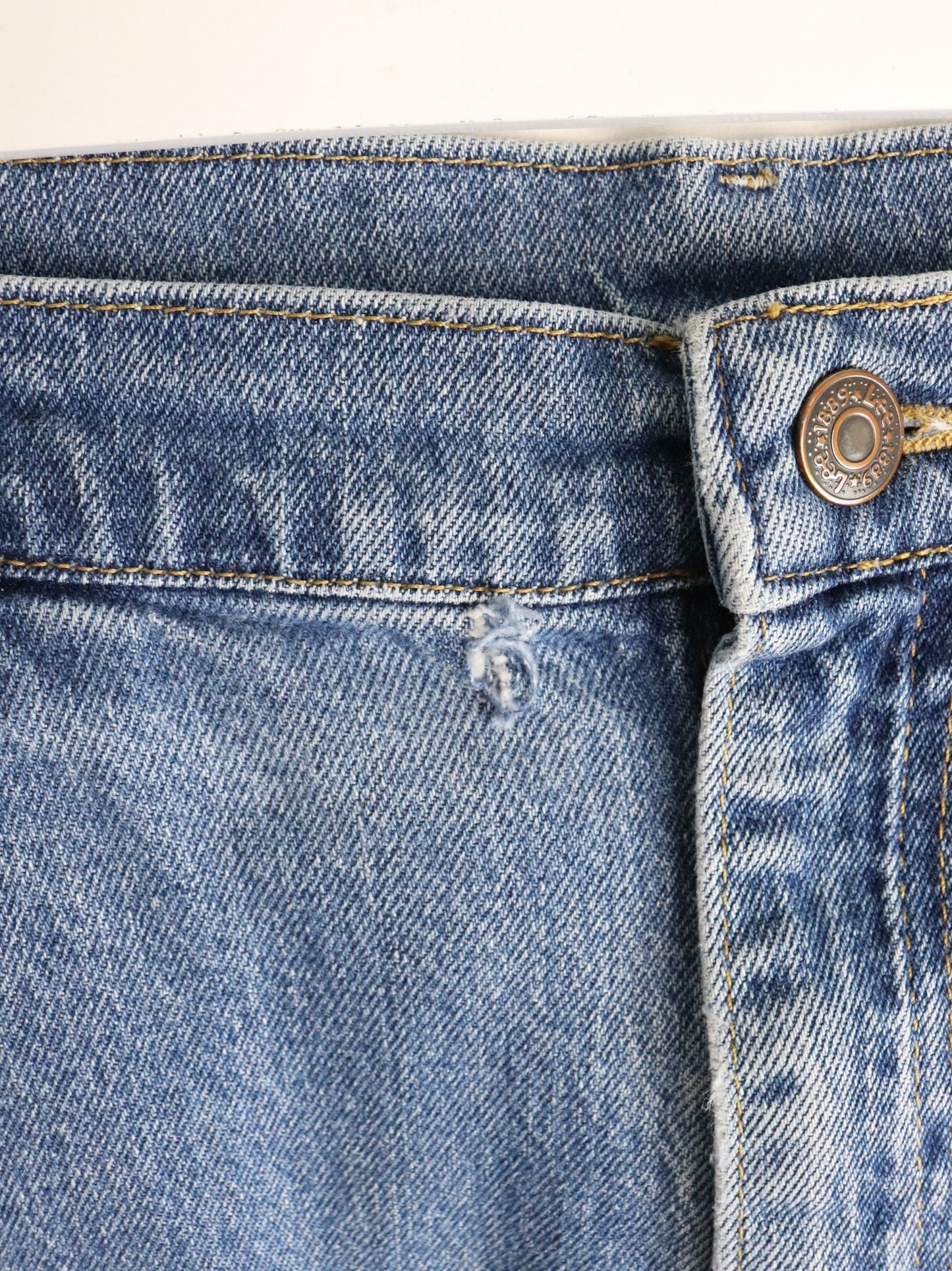 Lee Denim Jeans Mens 36 x 32 Blue from propervintagecanada
