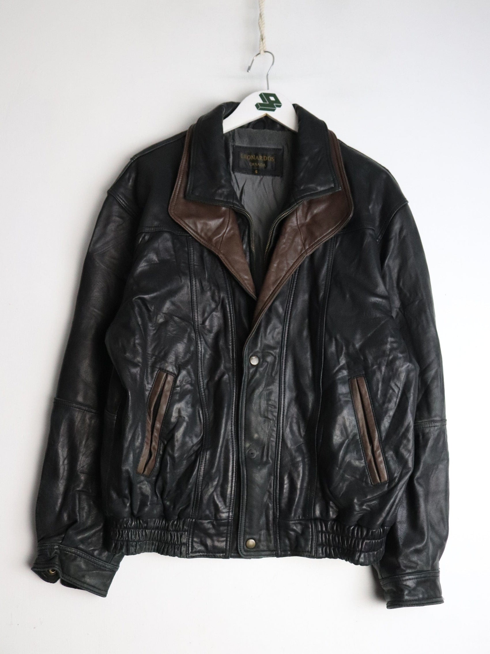 Leonardo's Jacket Mens Small Black Leather Coat from propervintagecanada