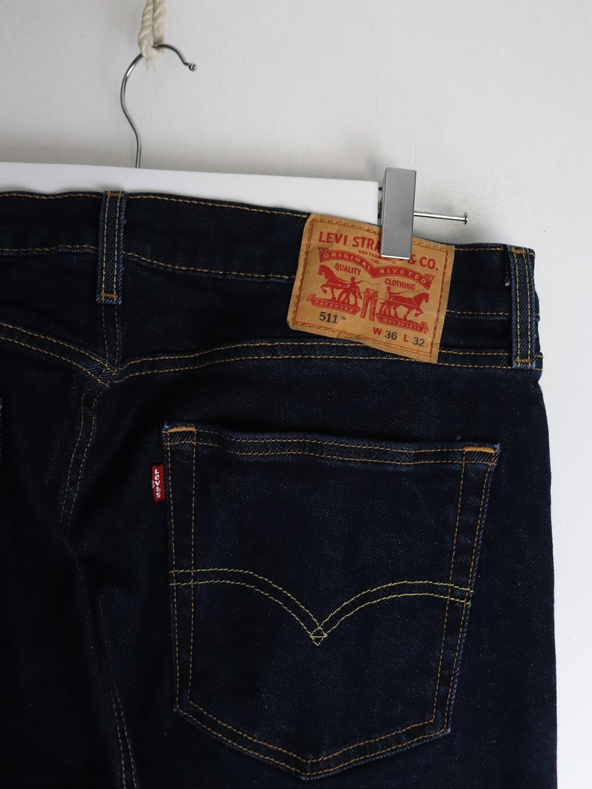 Levi's Denim Jeans Mens 36 x 32 Blue 511 Slim Fit from propervintagecanada