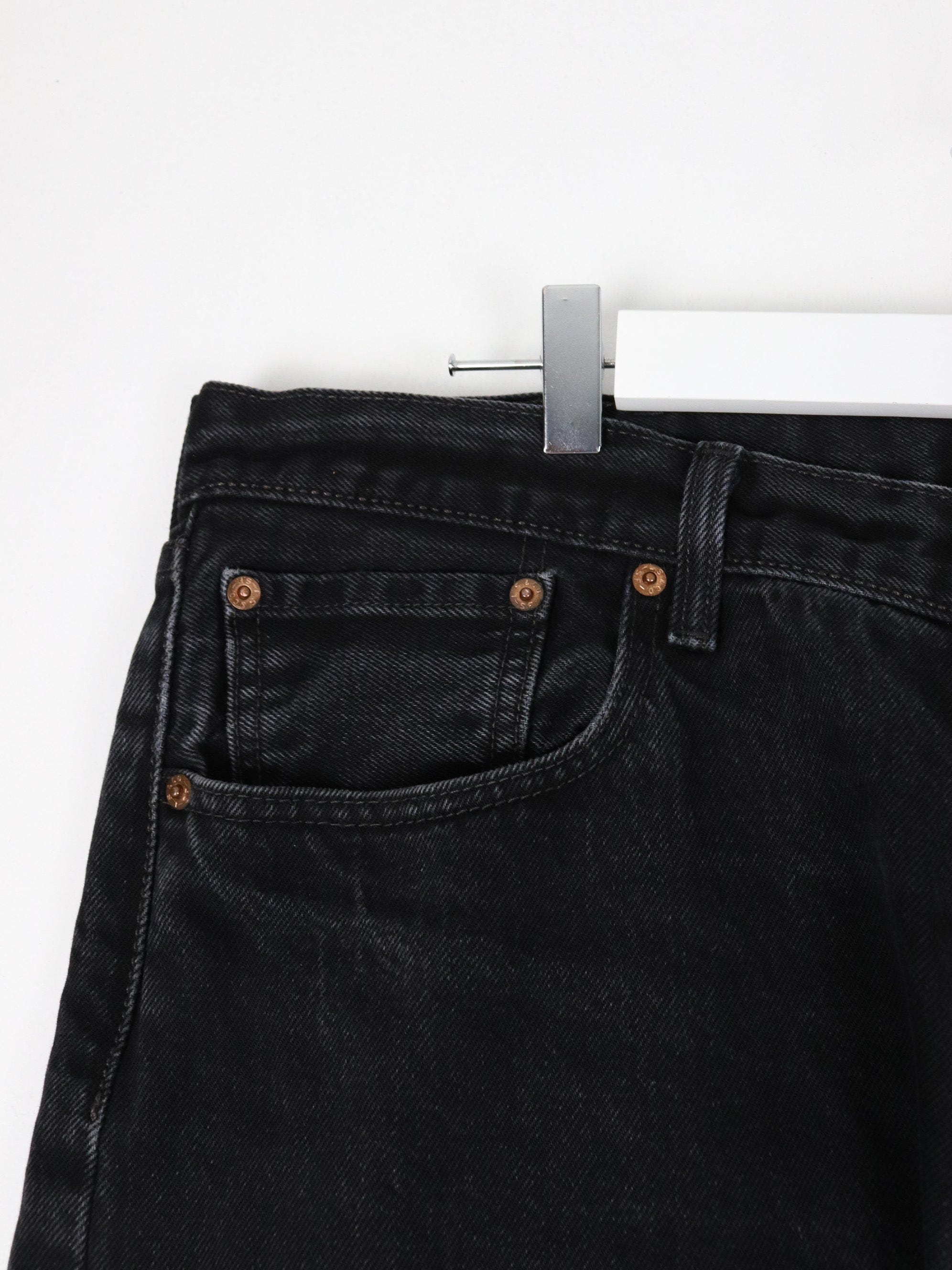 Levis 501 38 x on sale 32