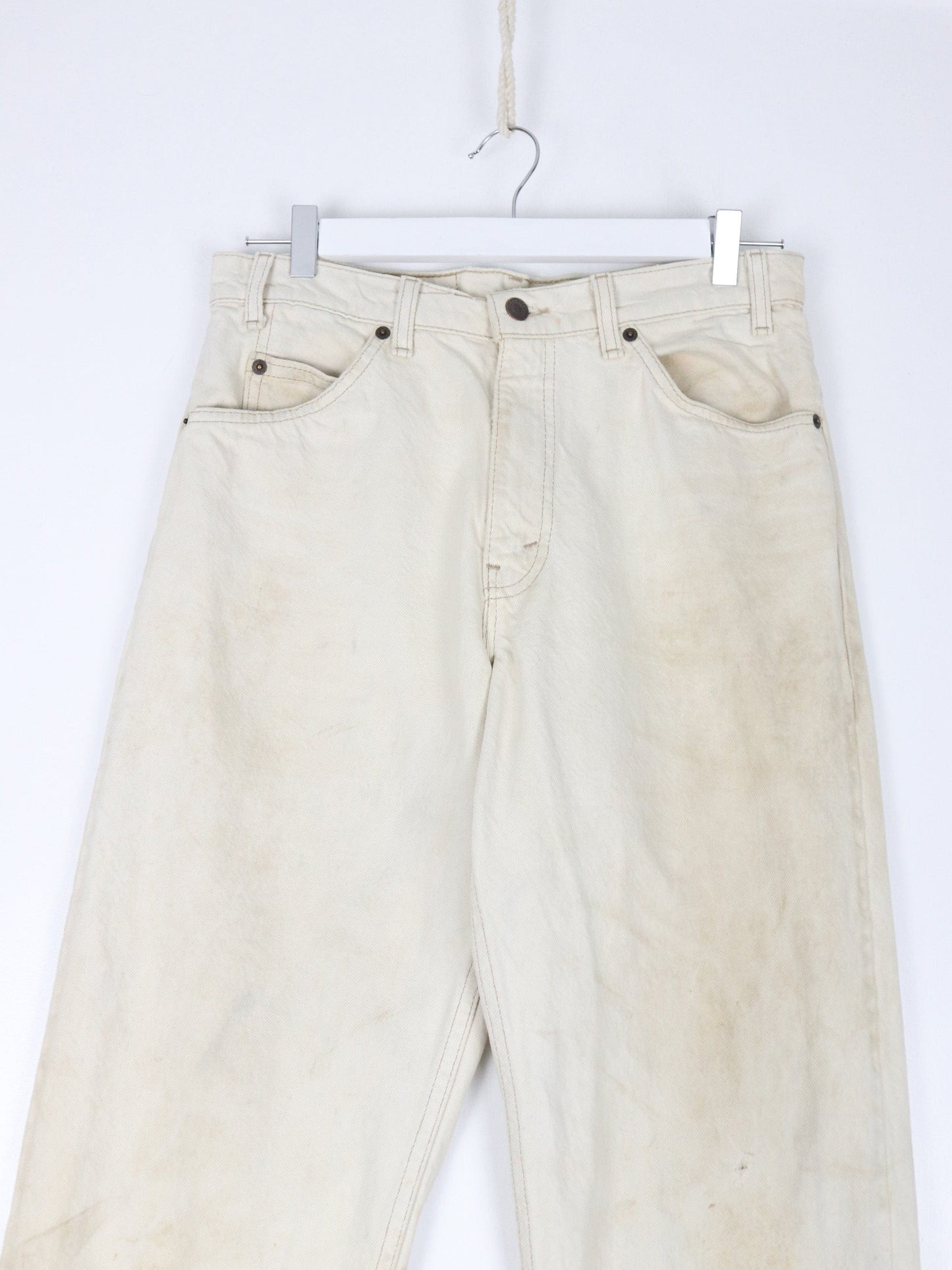 Levi's Jeans Vintage Levi's Pants Fits Mens 30 x 34 Beige Denim Jeans 550 Relaxed Tapered