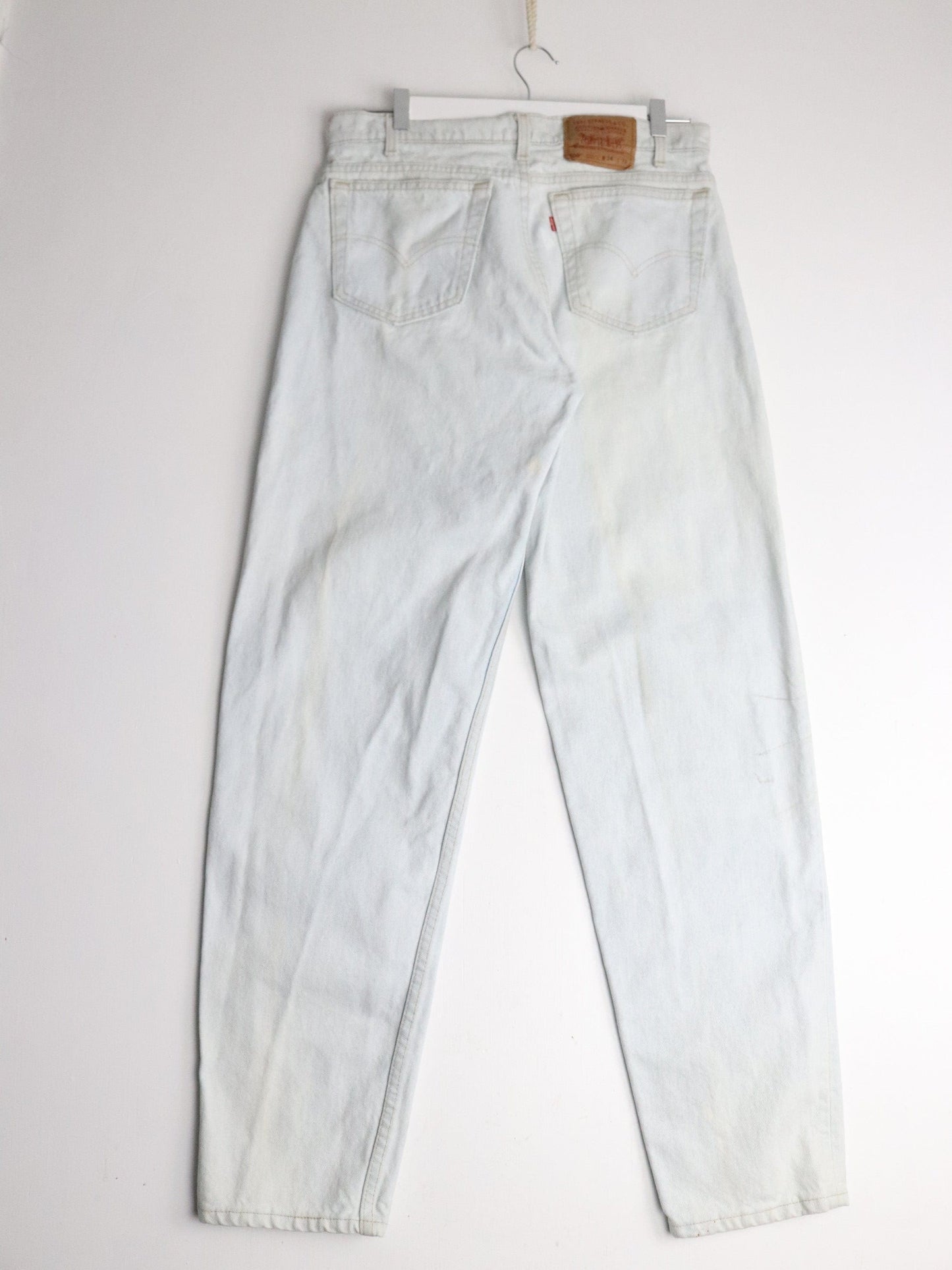 Levi's Jeans Vintage Levi's Pants Fits Mens 33 x 33 Blue Denim Jeans 550 Relaxed Tapered