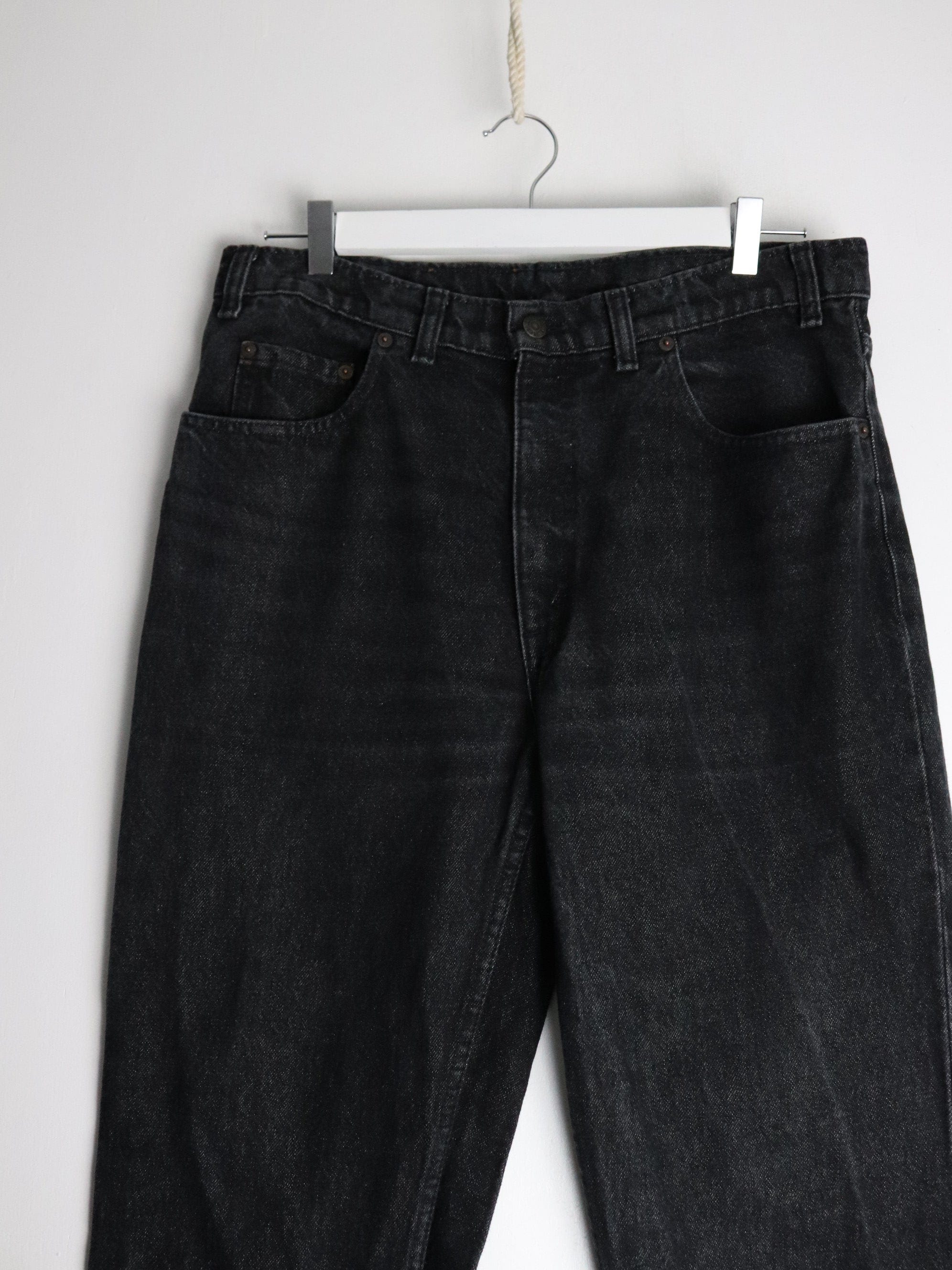 Vintage Levi's Pants Fits Mens 35 x 34 Black Denim Jeans 516