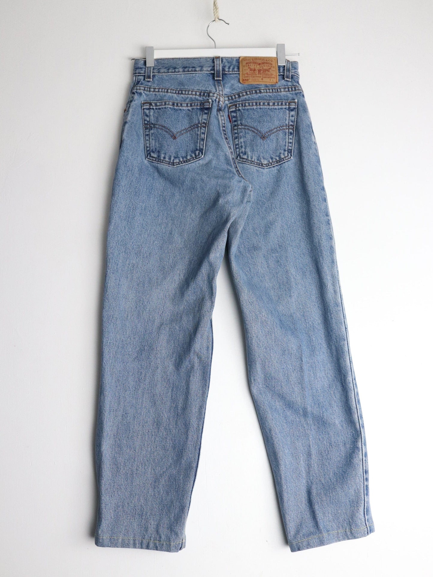 Levi's Jeans Vintage Levi's Pants Youth 26 x 27 Blue Denim Jeans 550 Relaxed Tapered