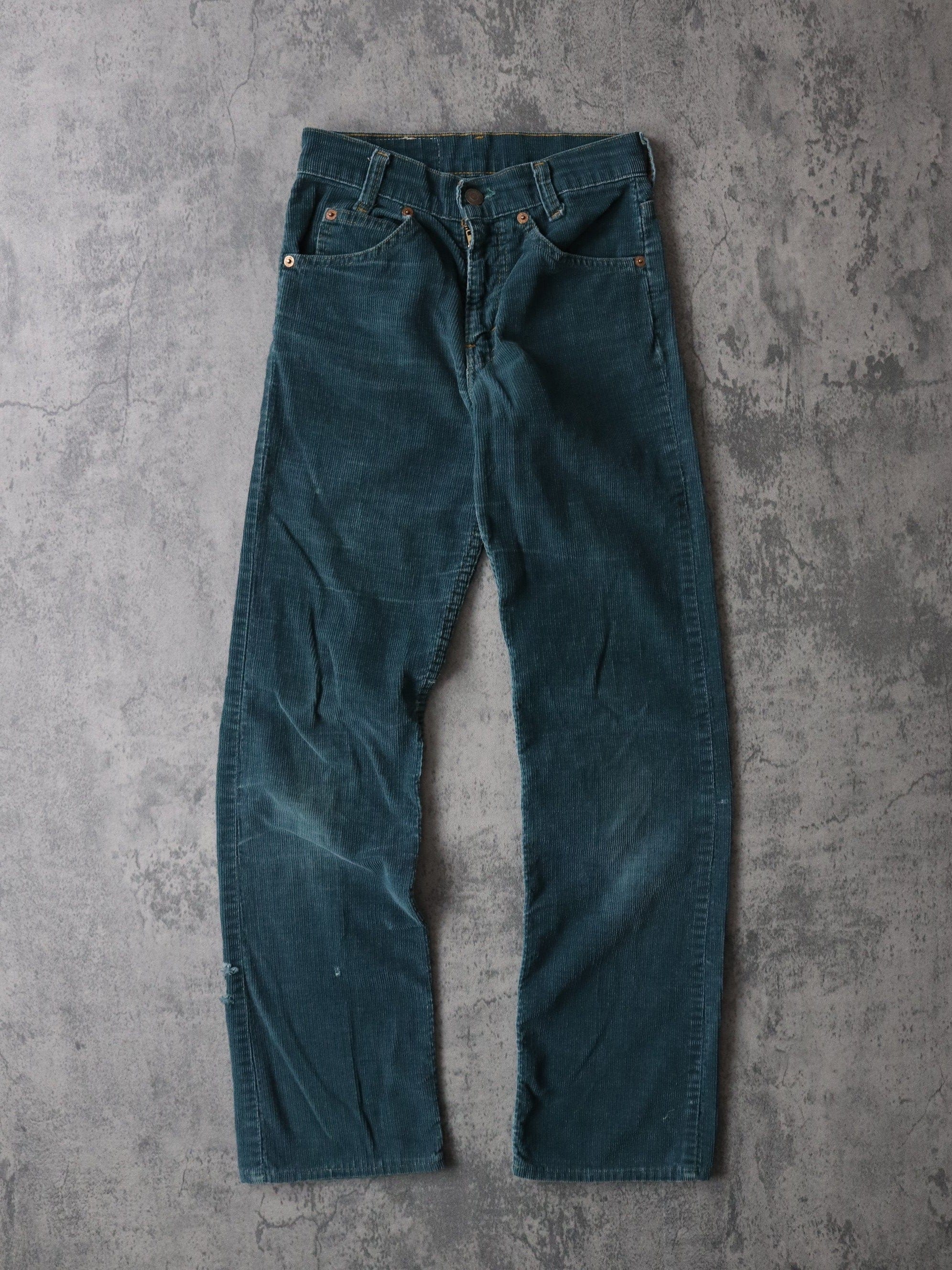 Vintage Levi's Pants Fits Womens 25 x 29 Green Corduroy 80s Talon Zip –  Proper Vintage