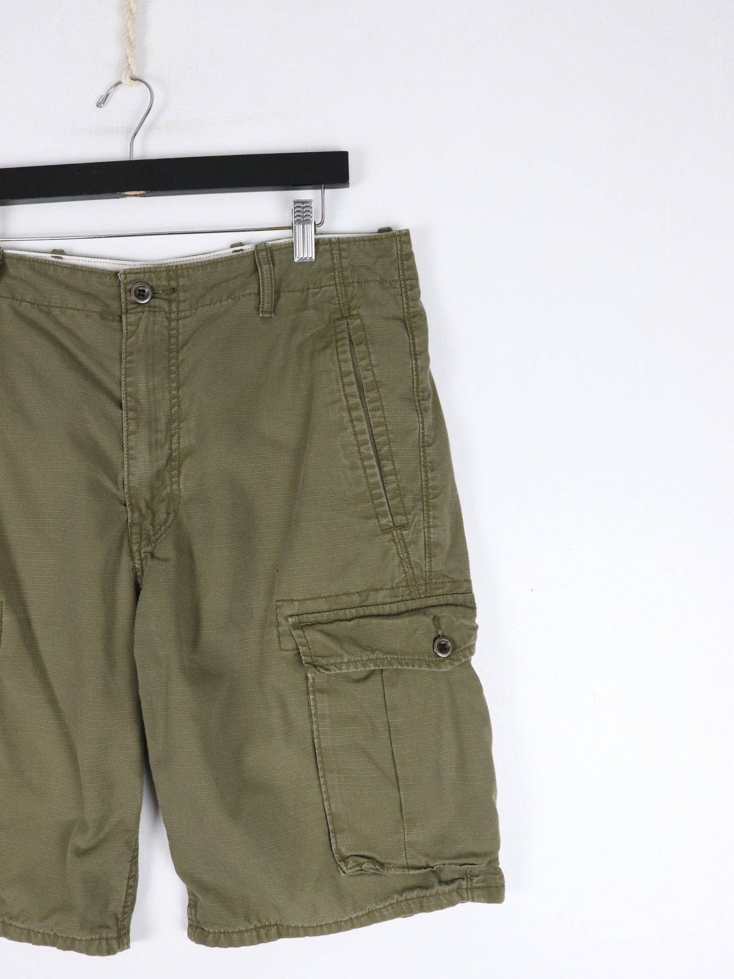 Levi's Shorts Levi's Shorts Mens 33 Green Cargo