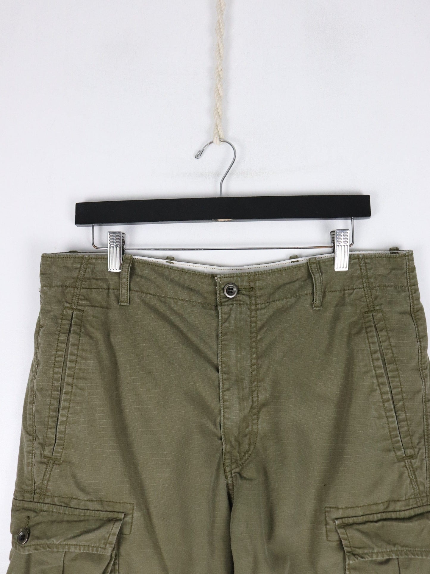 Levi's Shorts Levi's Shorts Mens 33 Green Cargo