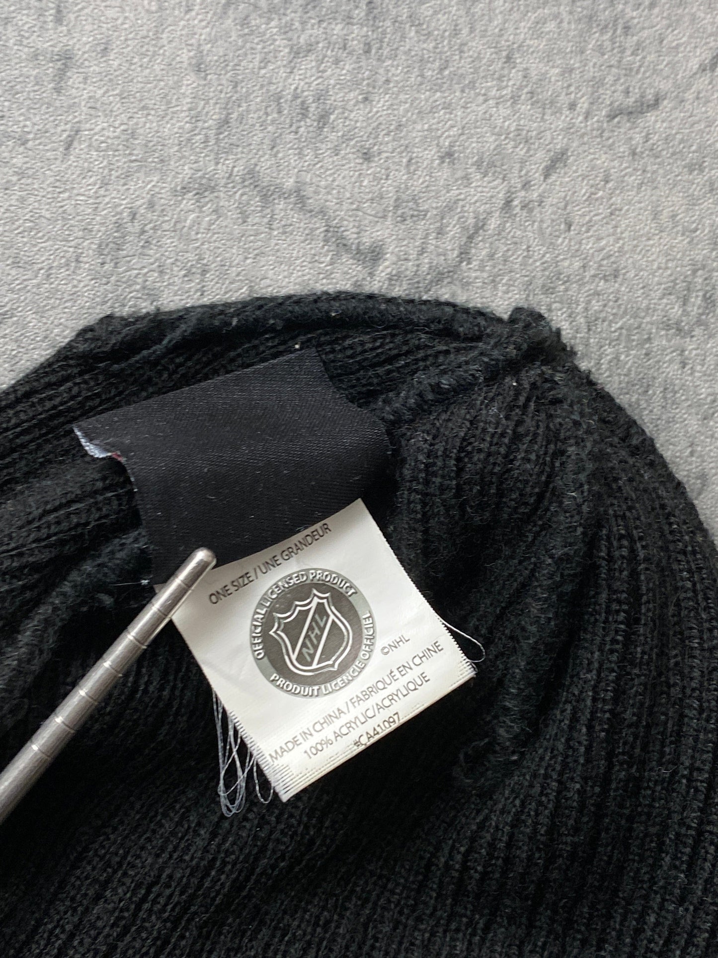 Los Angeles Kings Beanie Adult Black NHL from propervintagecanada