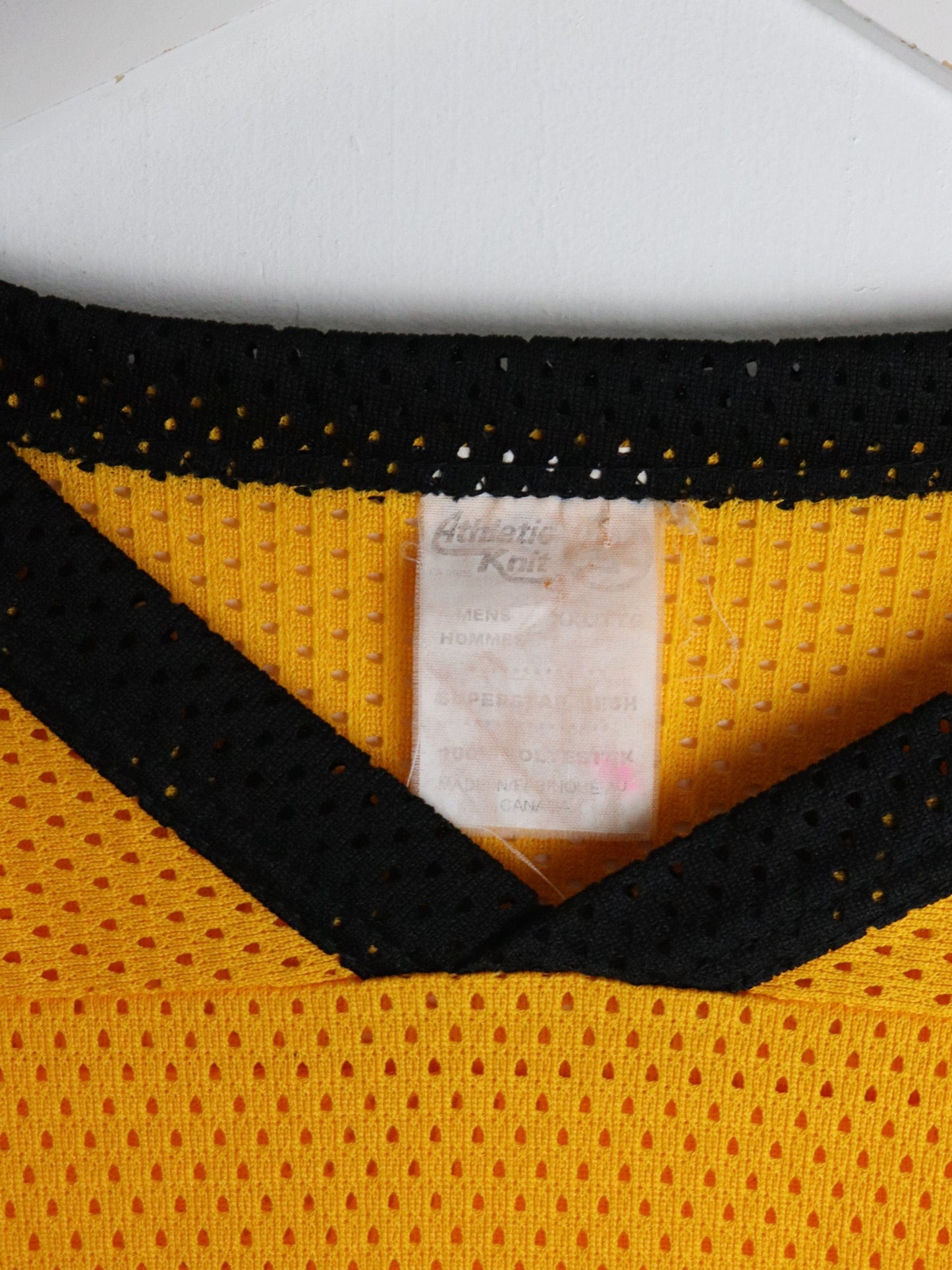 Magnum Hockey Jersey Mens 2XL Yellow Athletic Knit