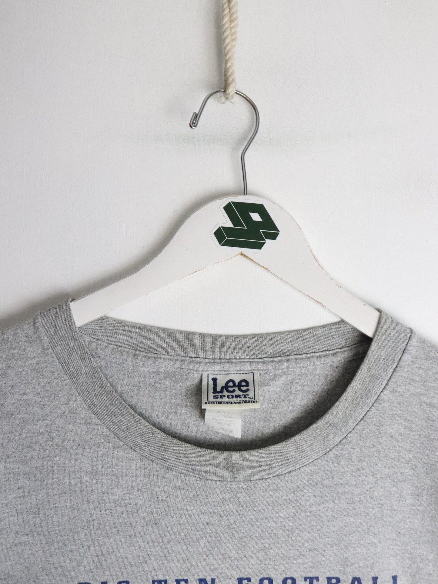 Michigan Wolverines T Shirt Mens XL Grey College Football from propervintagecanada