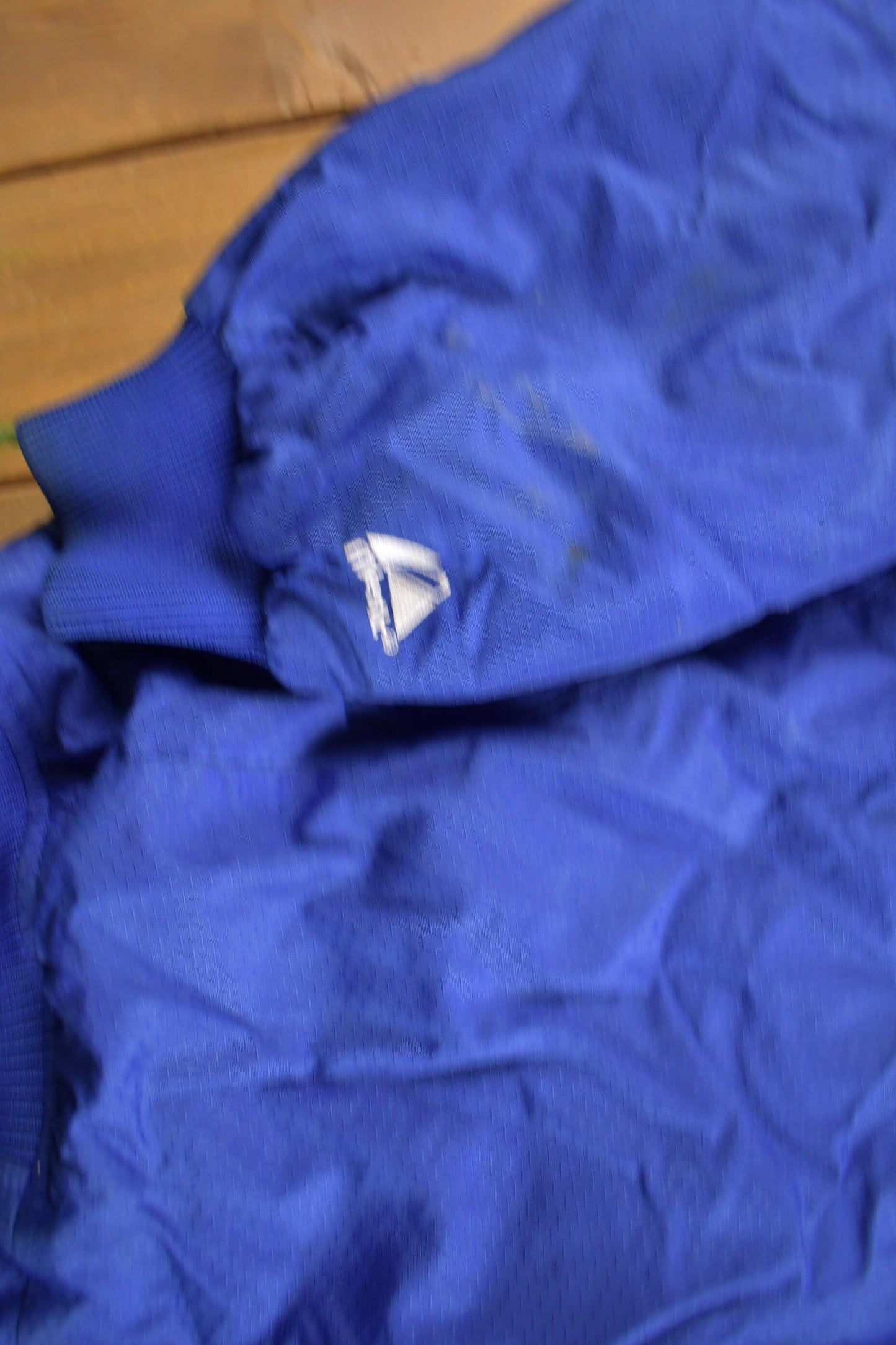 MLB Clothing > Gender Neutral Adult Clothing > Jackets & Coats Vintage 1990s Chicago Cubs MLB Majestic Windbreaker Men's 2XL