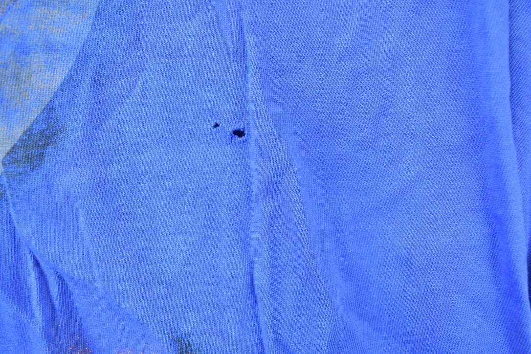 MLB Clothing > Gender Neutral Adult Clothing > Tops & Tees > T Shirts Vintage 1980s Chicago Cubs MLB Graphic T-Shirt Men's Large