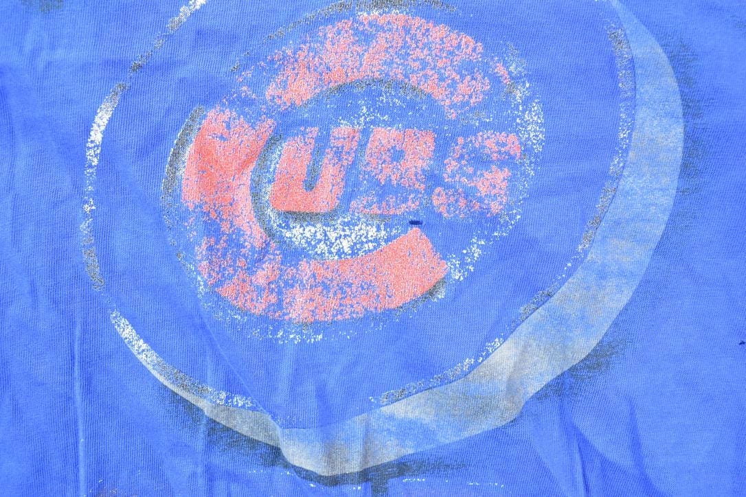 MLB Clothing > Gender Neutral Adult Clothing > Tops & Tees > T Shirts Vintage 1980s Chicago Cubs MLB Graphic T-Shirt Men's Large